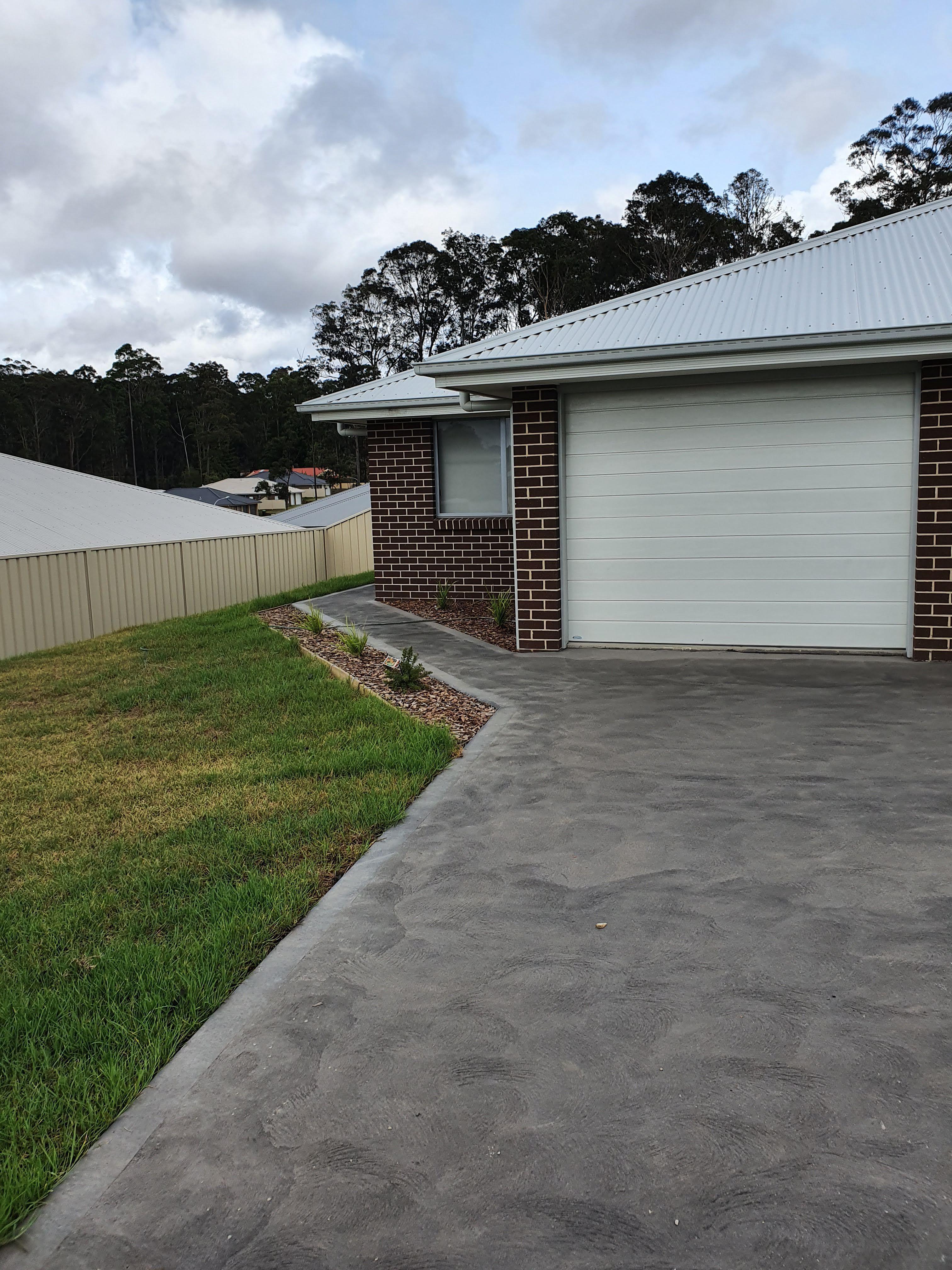 Prop-GPT: DuplexSemi-detached: NSW Batehaven, NSW 2536 Home For Rent