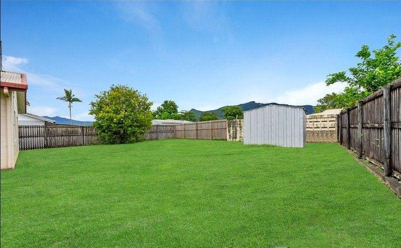 Convenient Family Home Near Schools & Shops