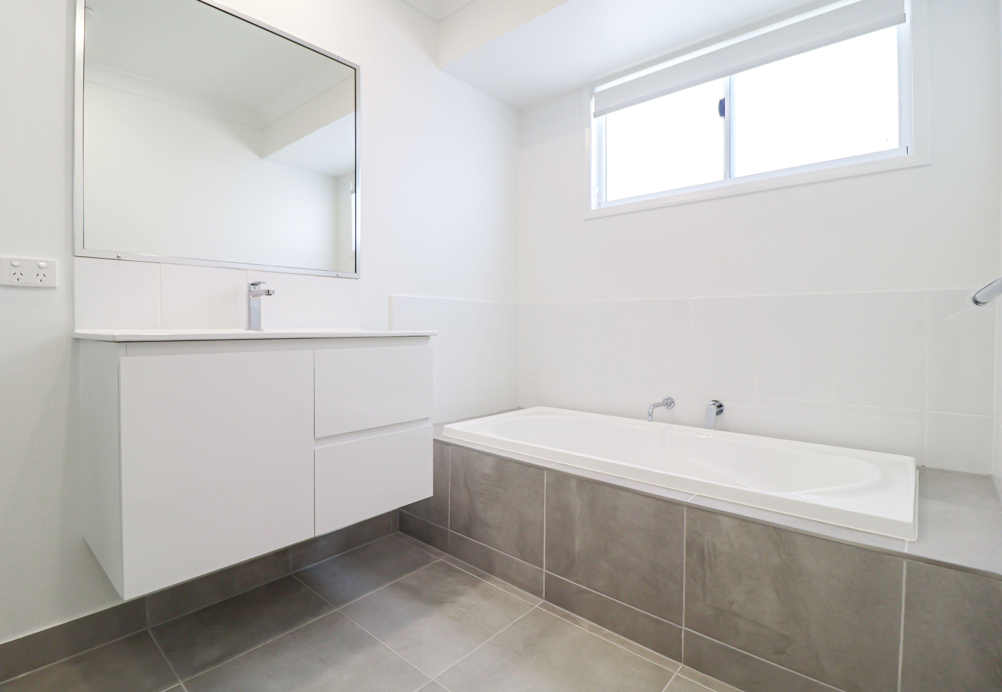 MODERN DESIGN, PRIME LOCATION - KIRKWOOD LIVING!