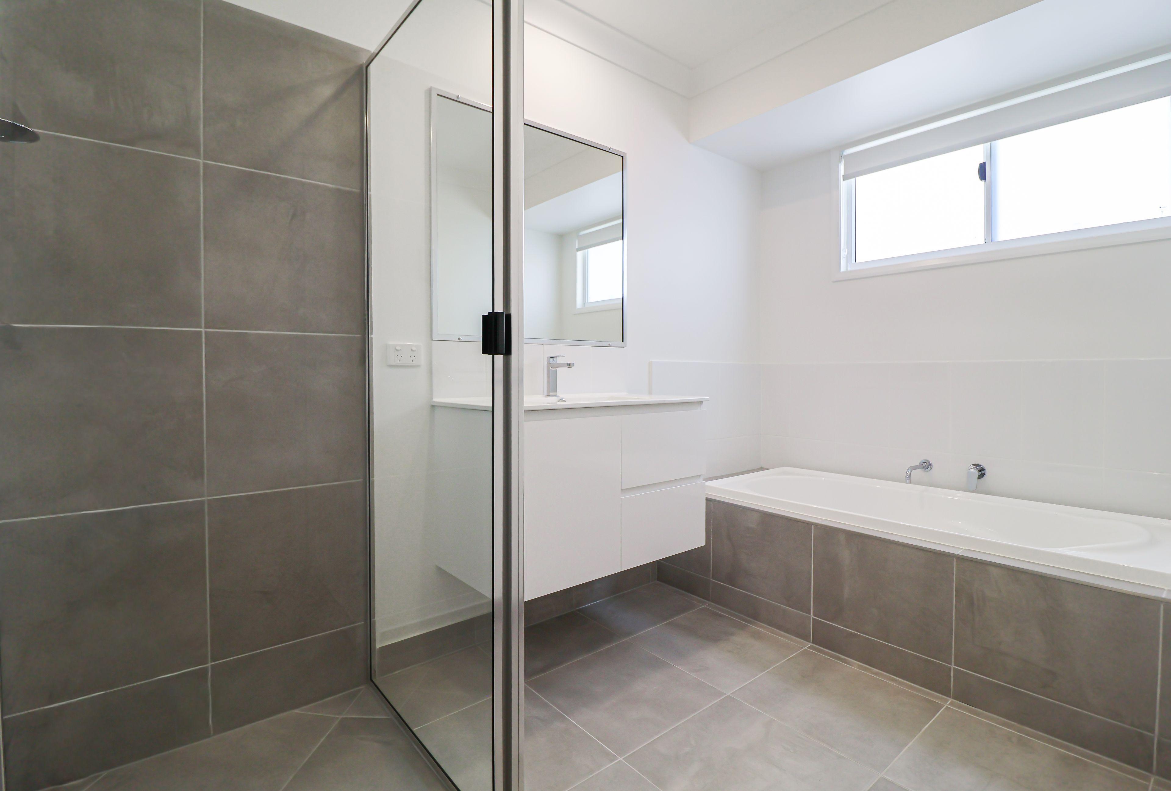 MODERN DESIGN, PRIME LOCATION - KIRKWOOD LIVING!