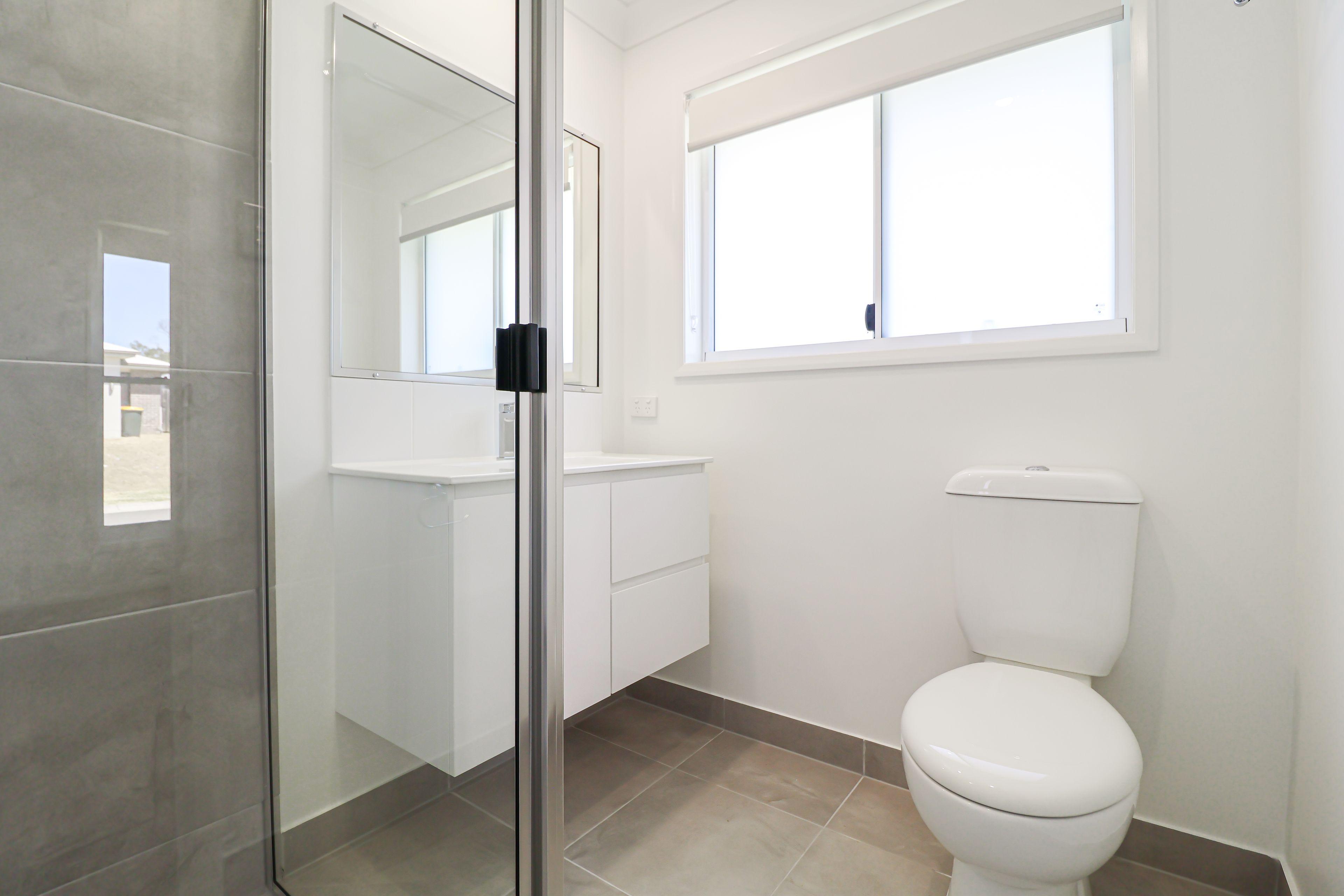 MODERN DESIGN, PRIME LOCATION - KIRKWOOD LIVING!