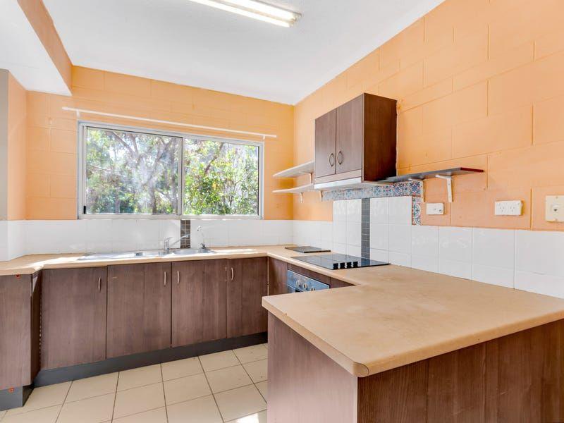 TWO BEDROOM UNIT - CLOSE TO LOCAL SHOPS AND SCHOOLS