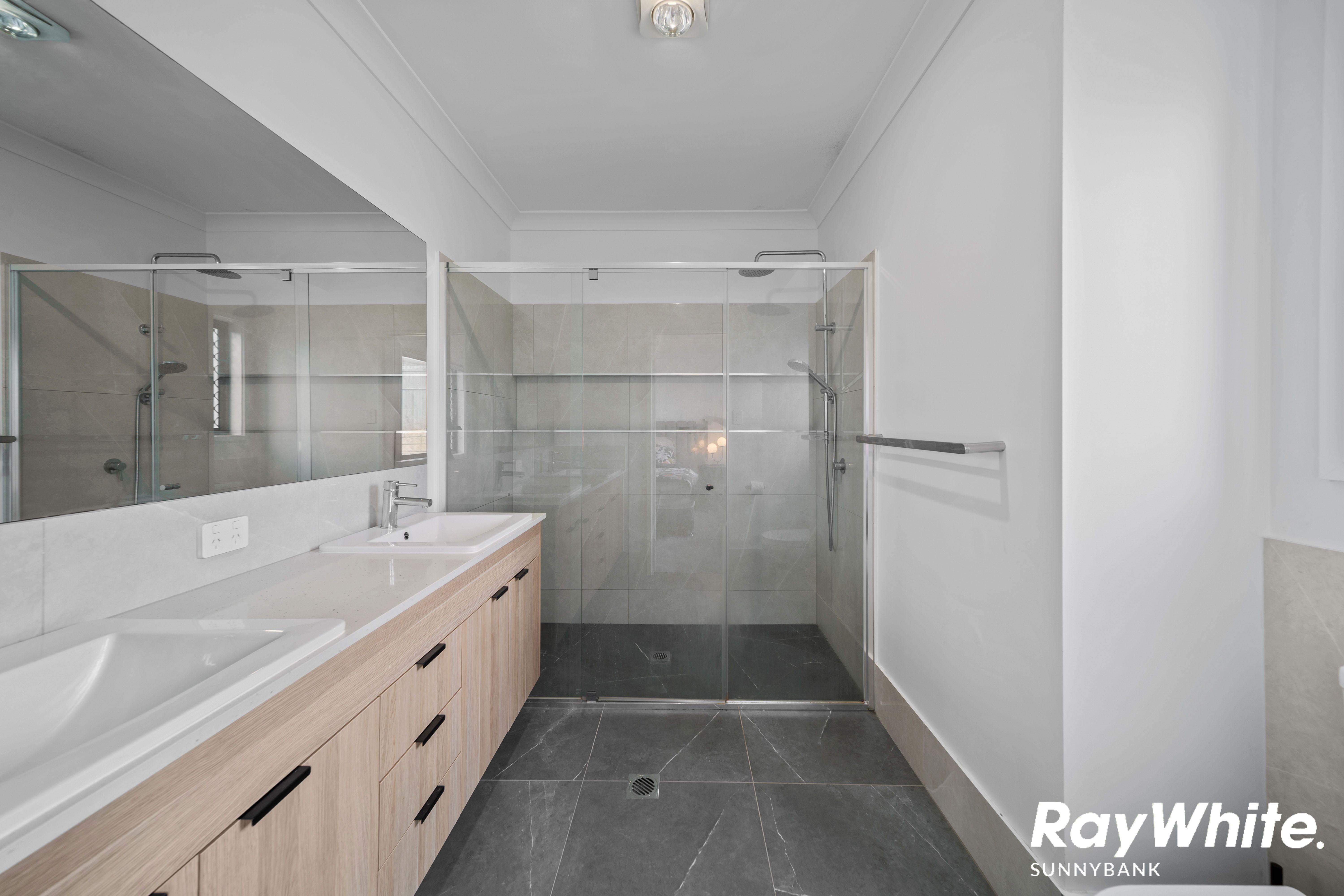 Spacious Family Living with Ducted Aircon