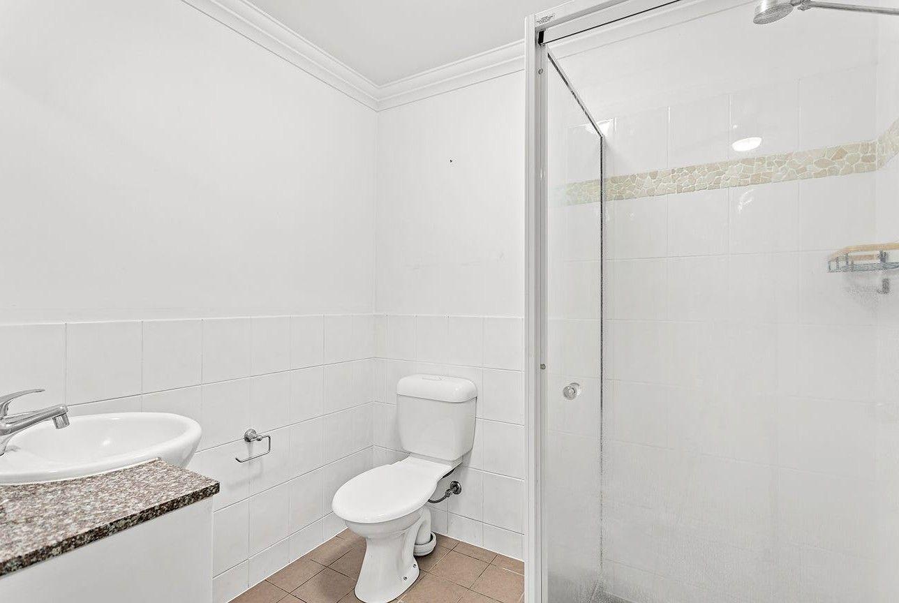 Stunning 3-Bedroom Unit in Prime Cannonvale Location!