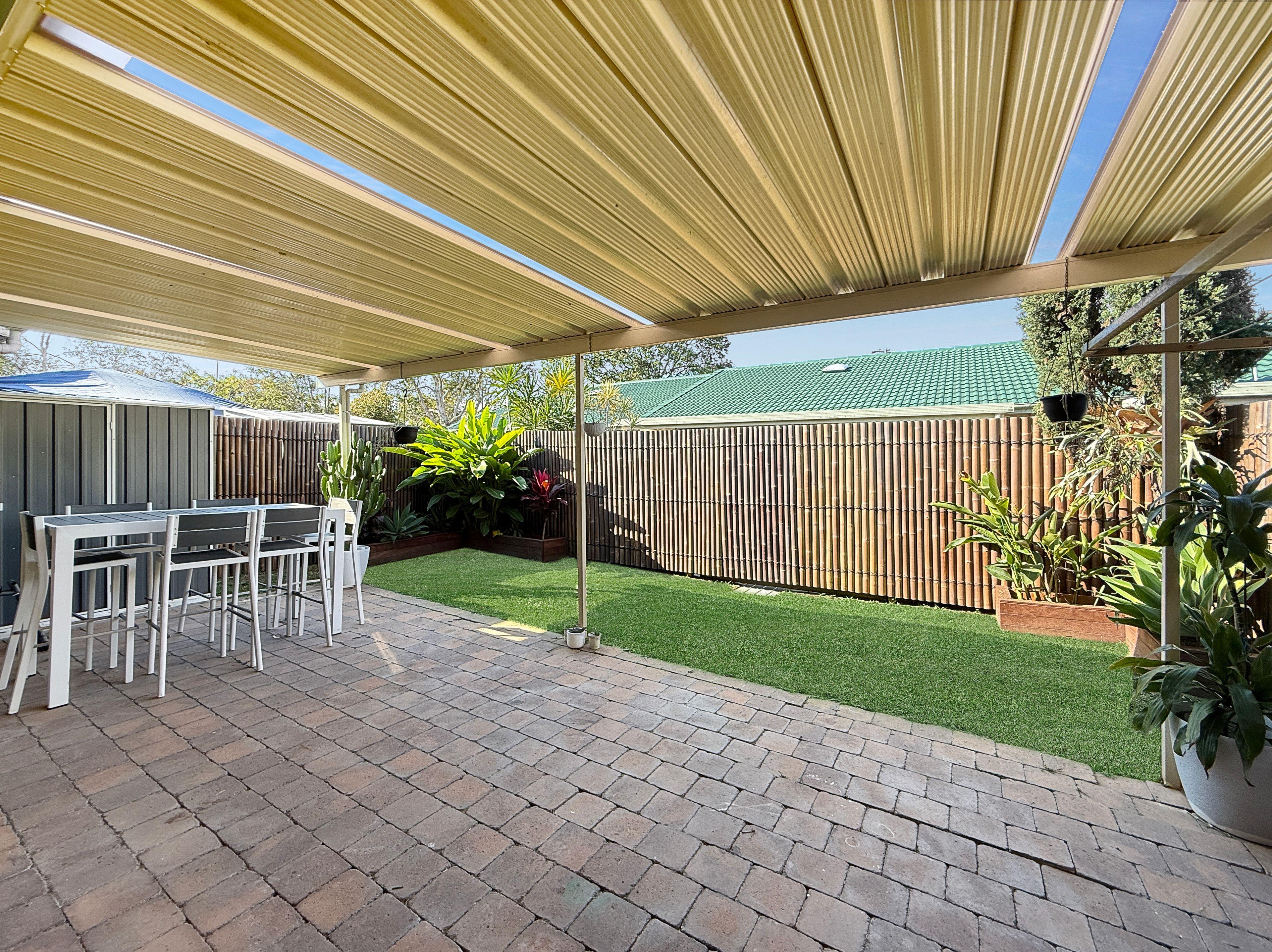 2-Bedroom Low-Set Unit in Prime Battery Hill Location