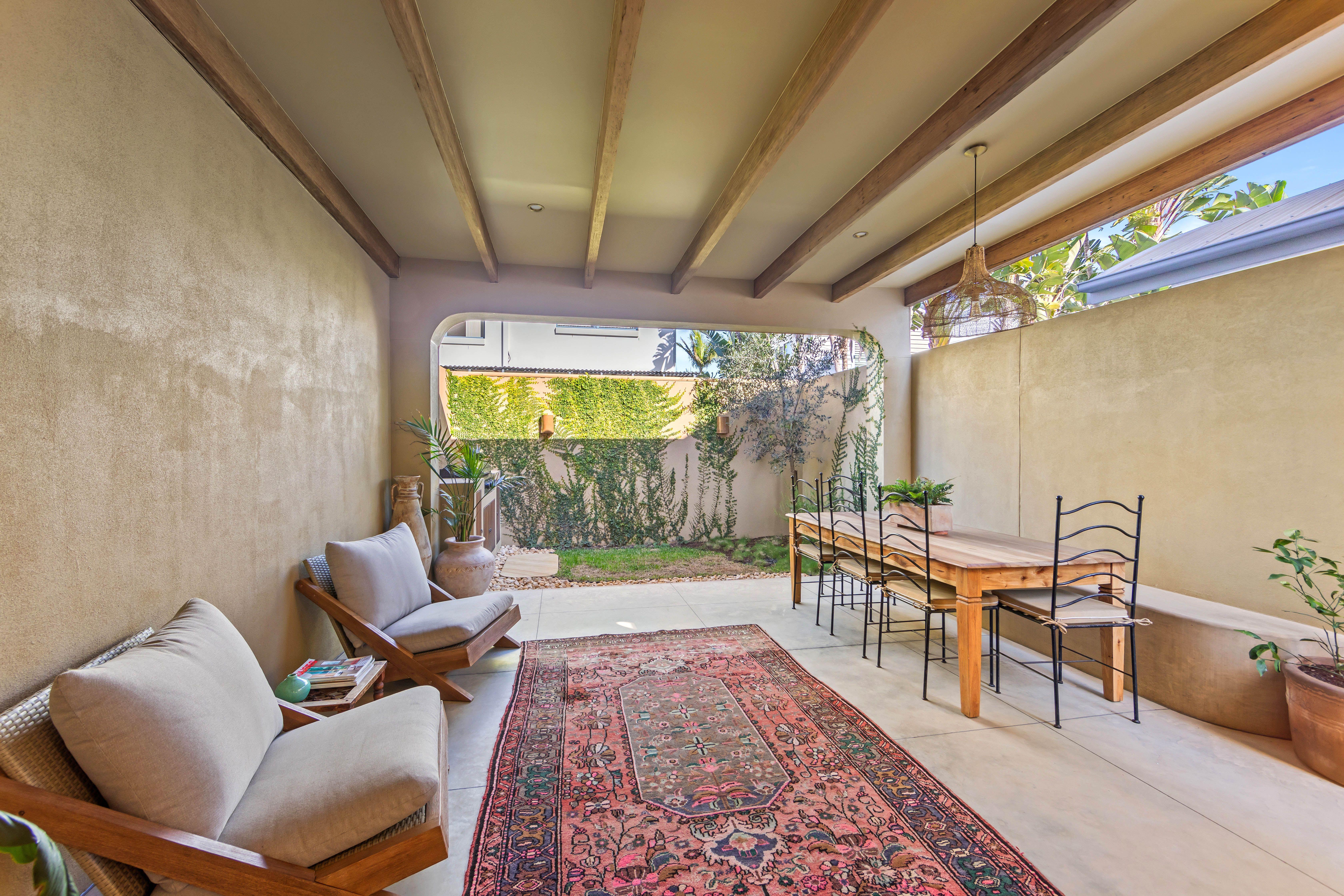 Welcome to your dream home in the heart of the prestigous, Mermaid Beach!