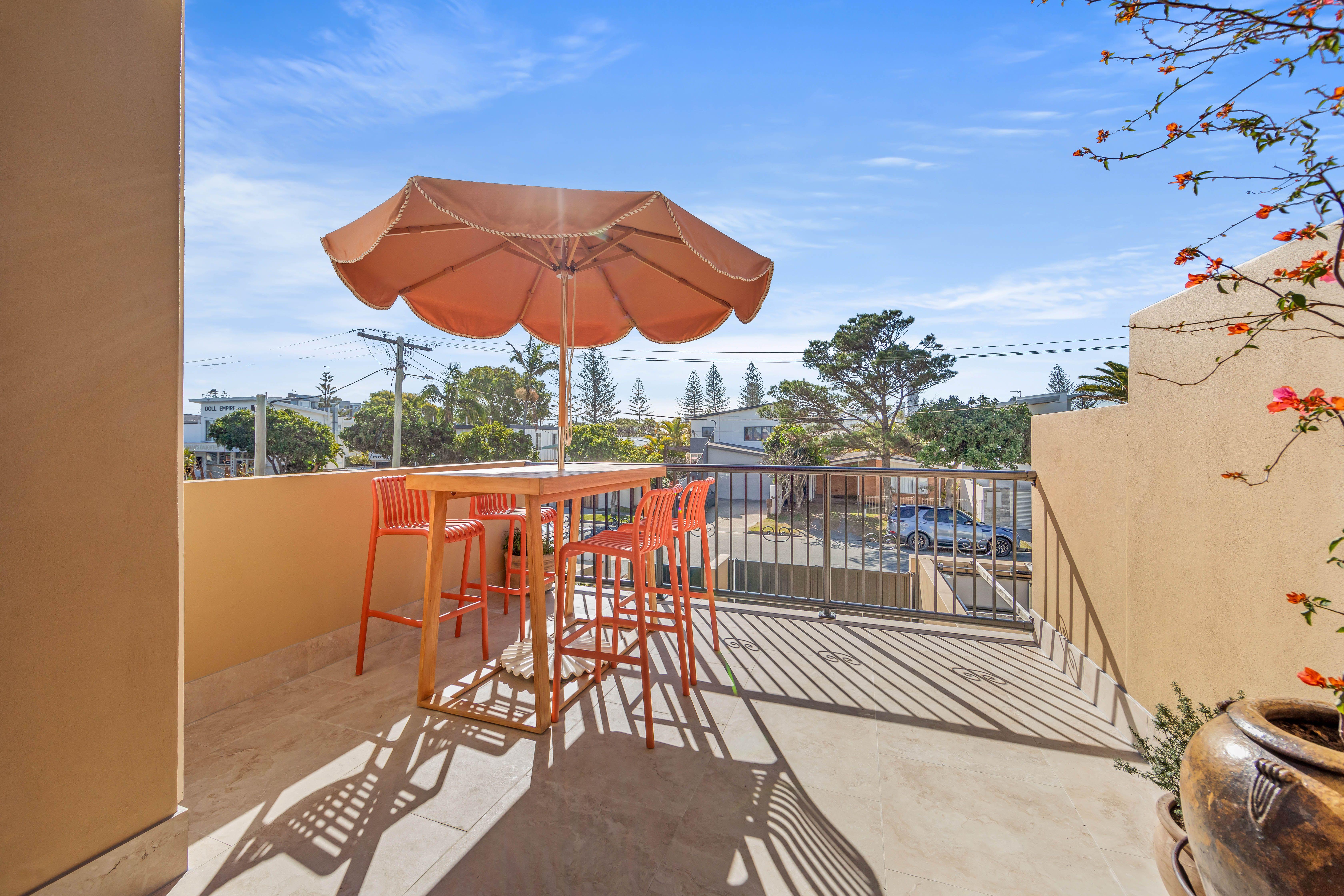 Welcome to your dream home in the heart of the prestigous, Mermaid Beach!