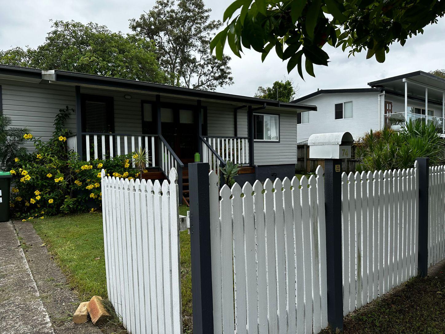 74 Muir Street, LABRADOR, QLD 4215 - House for Rent - harcourts.net