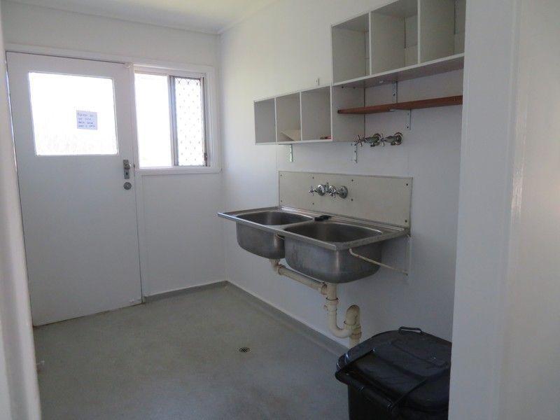 68 Adelaide Circuit, BEENLEIGH, QLD 4207 - House for Rent - harcourts.net