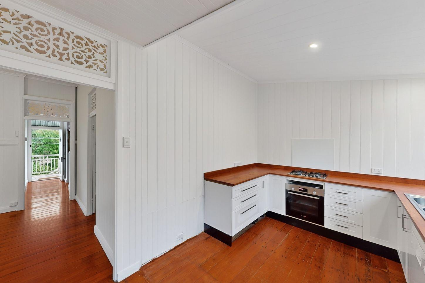 10 White Street, KELVIN GROVE, QLD 4059 - House for Rent - harcourts.net