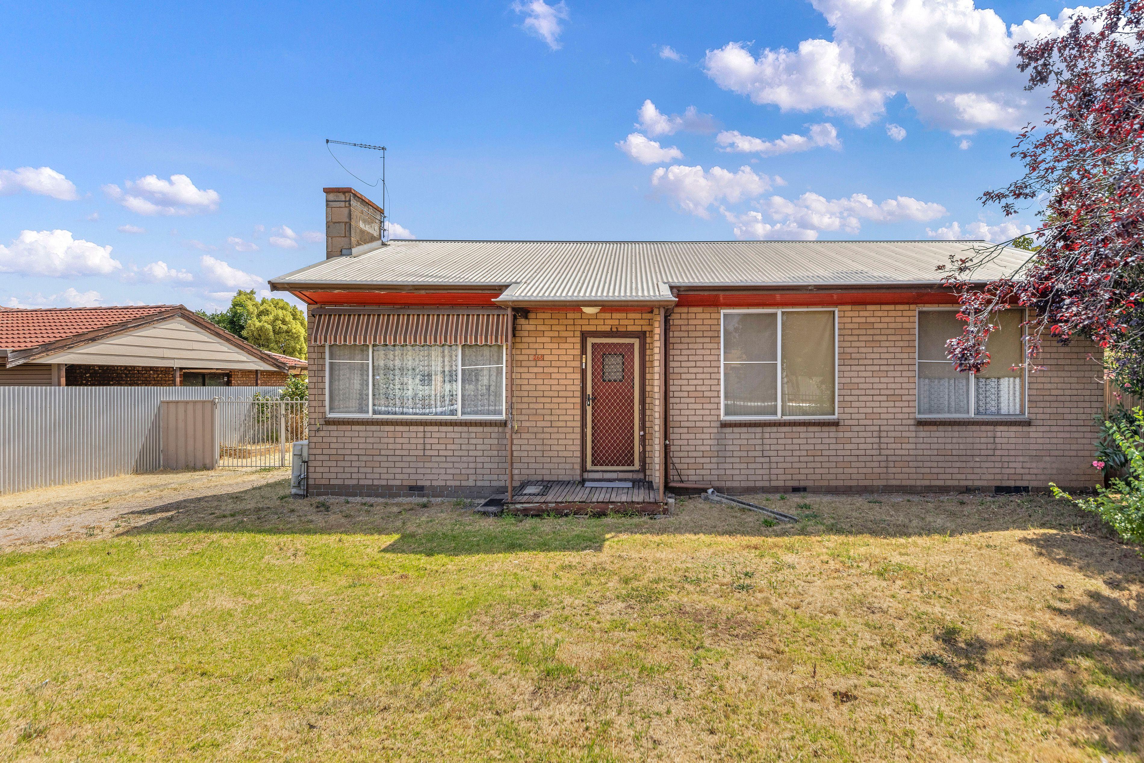 Charming Family Home in Clearview