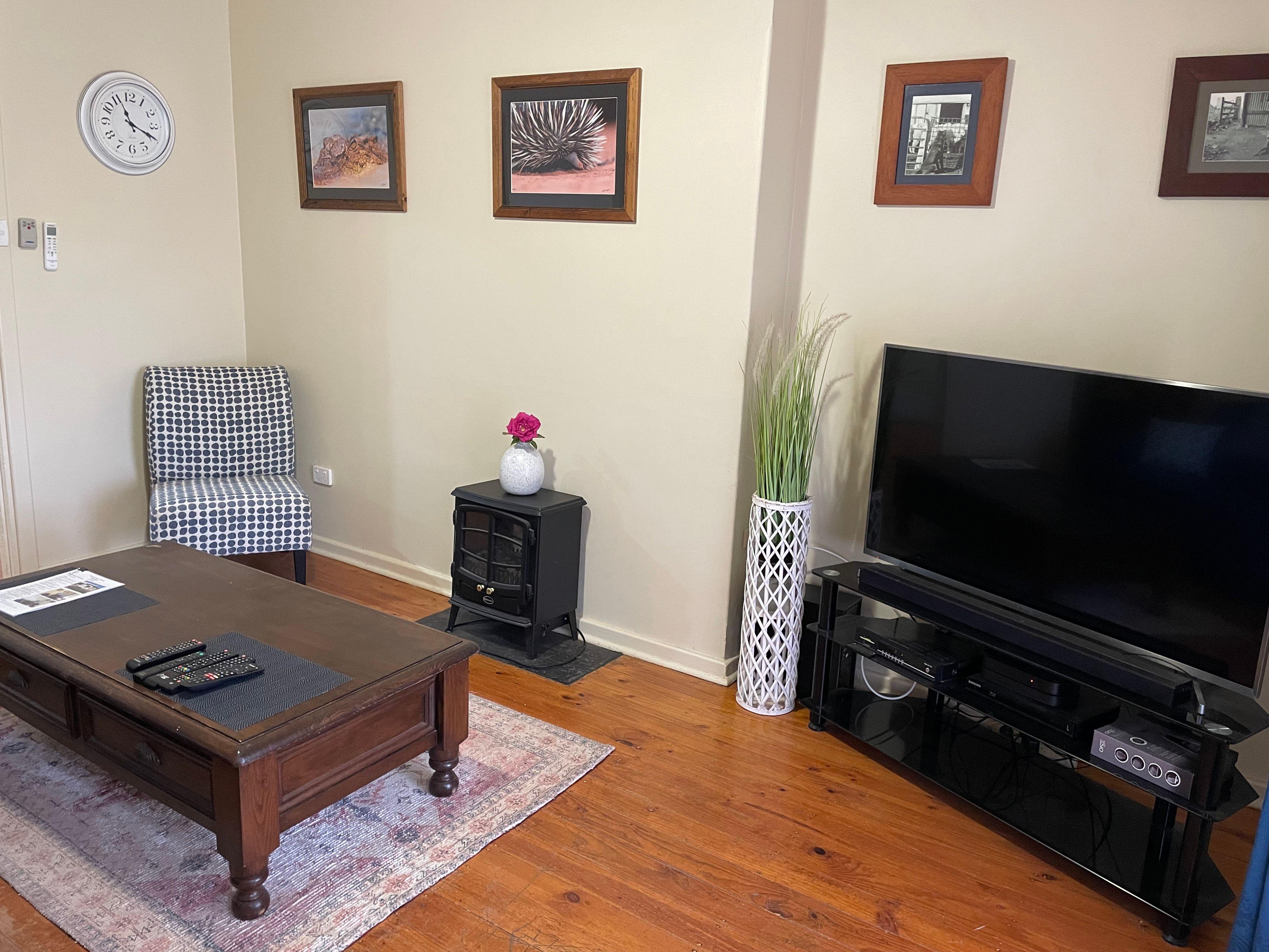 FULLY FURNISHED HOME