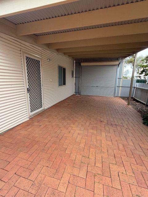Spacious Rural Living in Balaklava!
