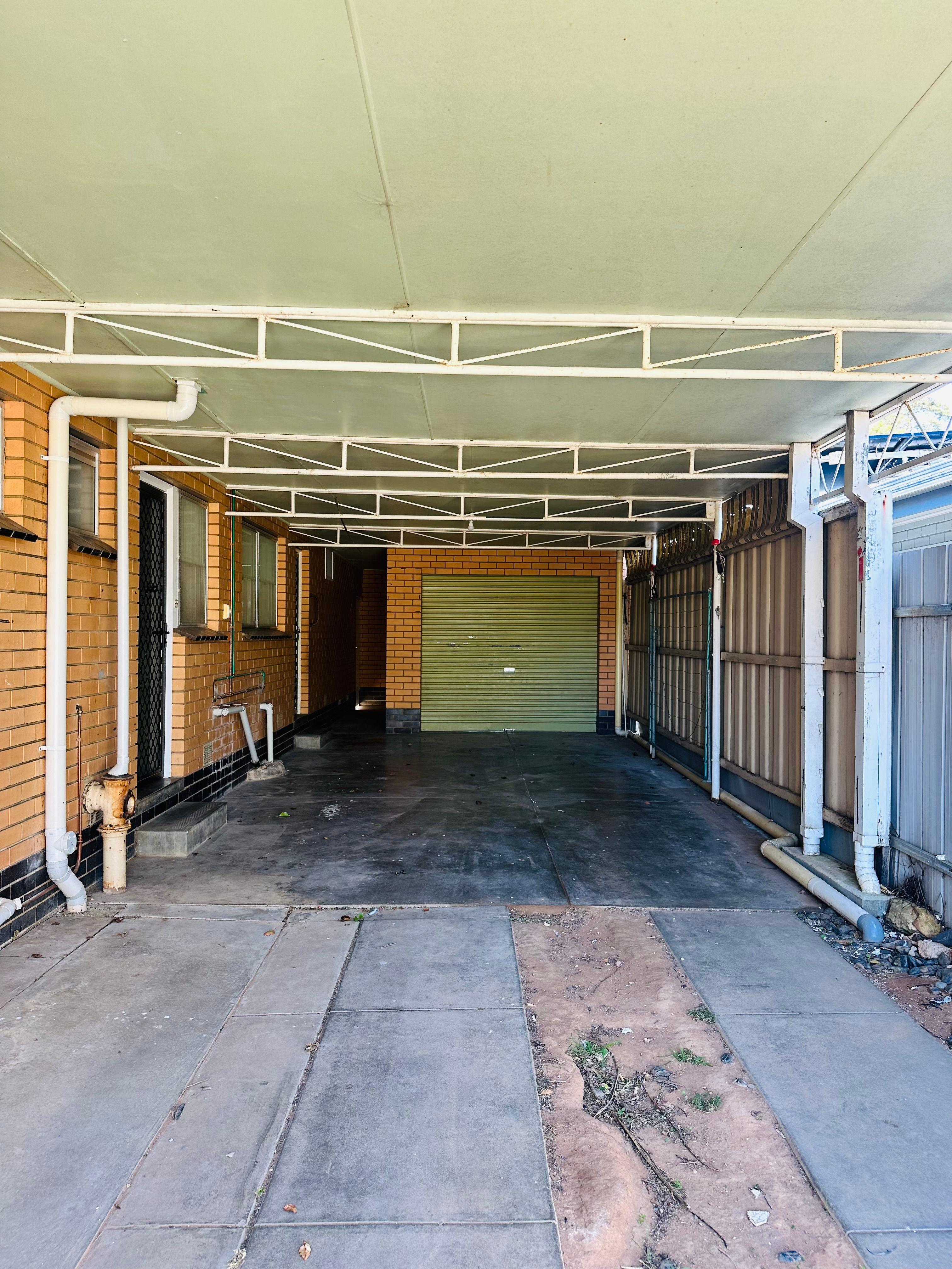 Spacious, Comfortable Living in a Prime Established Location