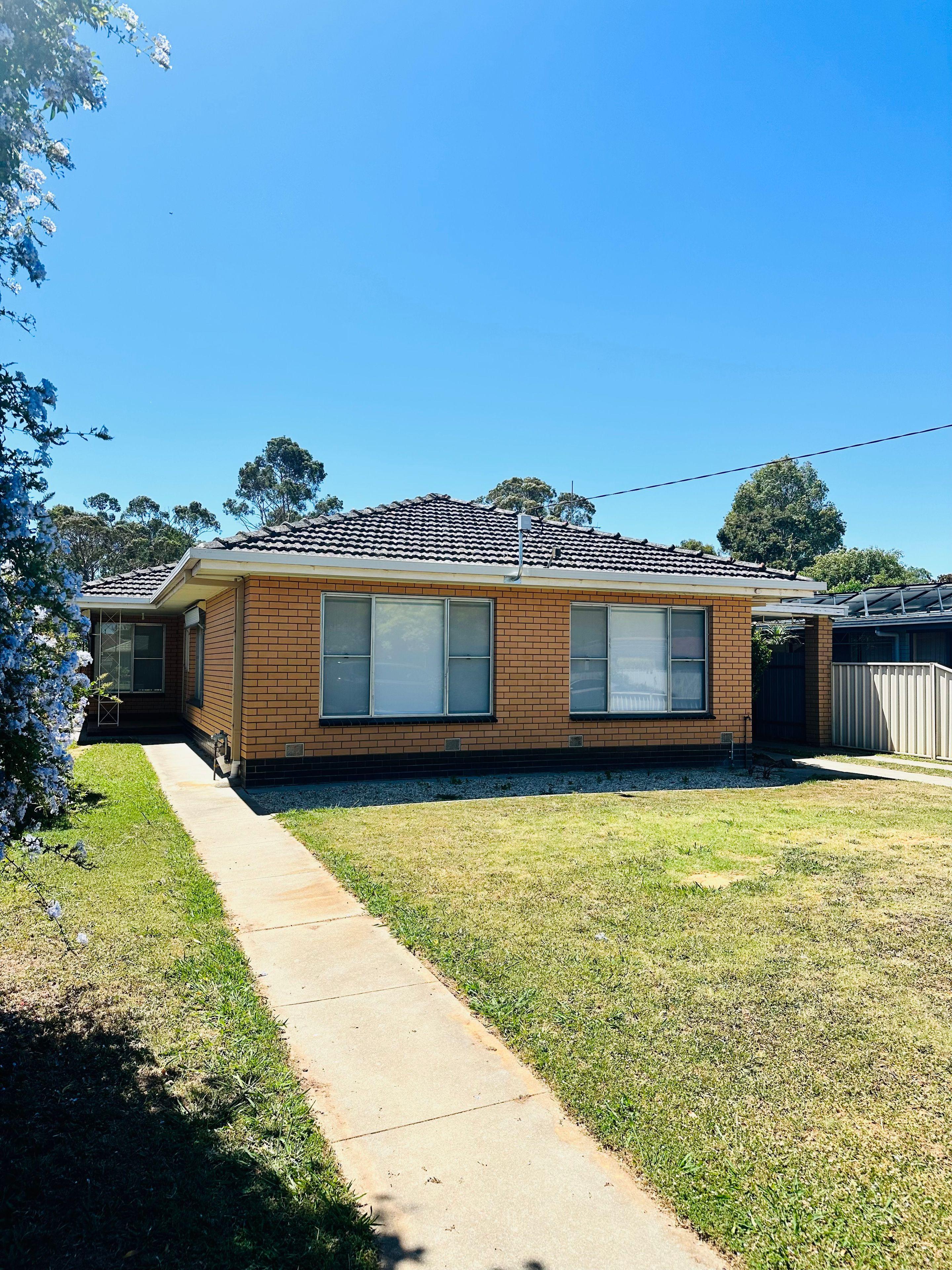 Spacious, Comfortable Living in a Prime Established Location