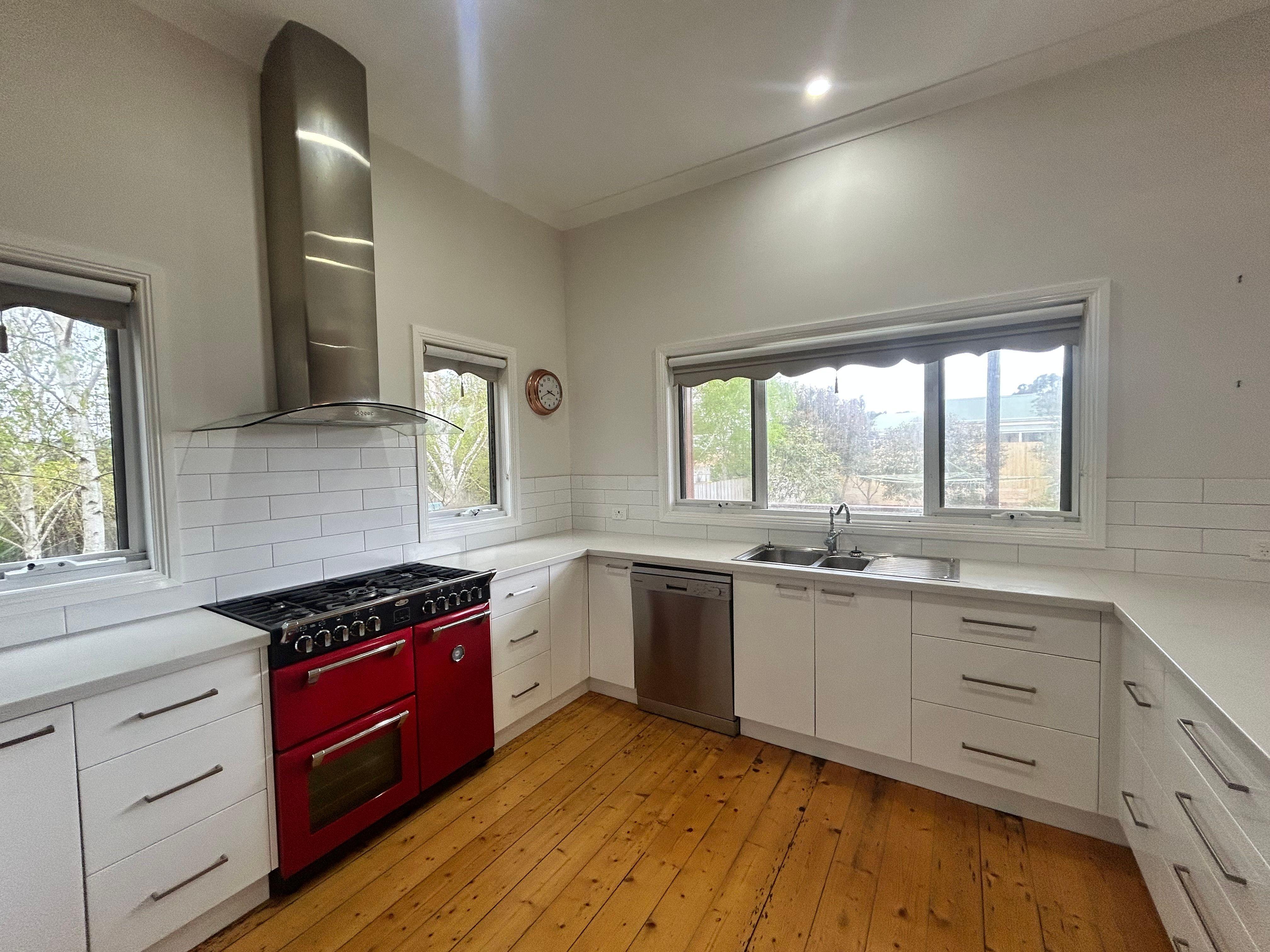 Charming Home in the Heart of Koroit