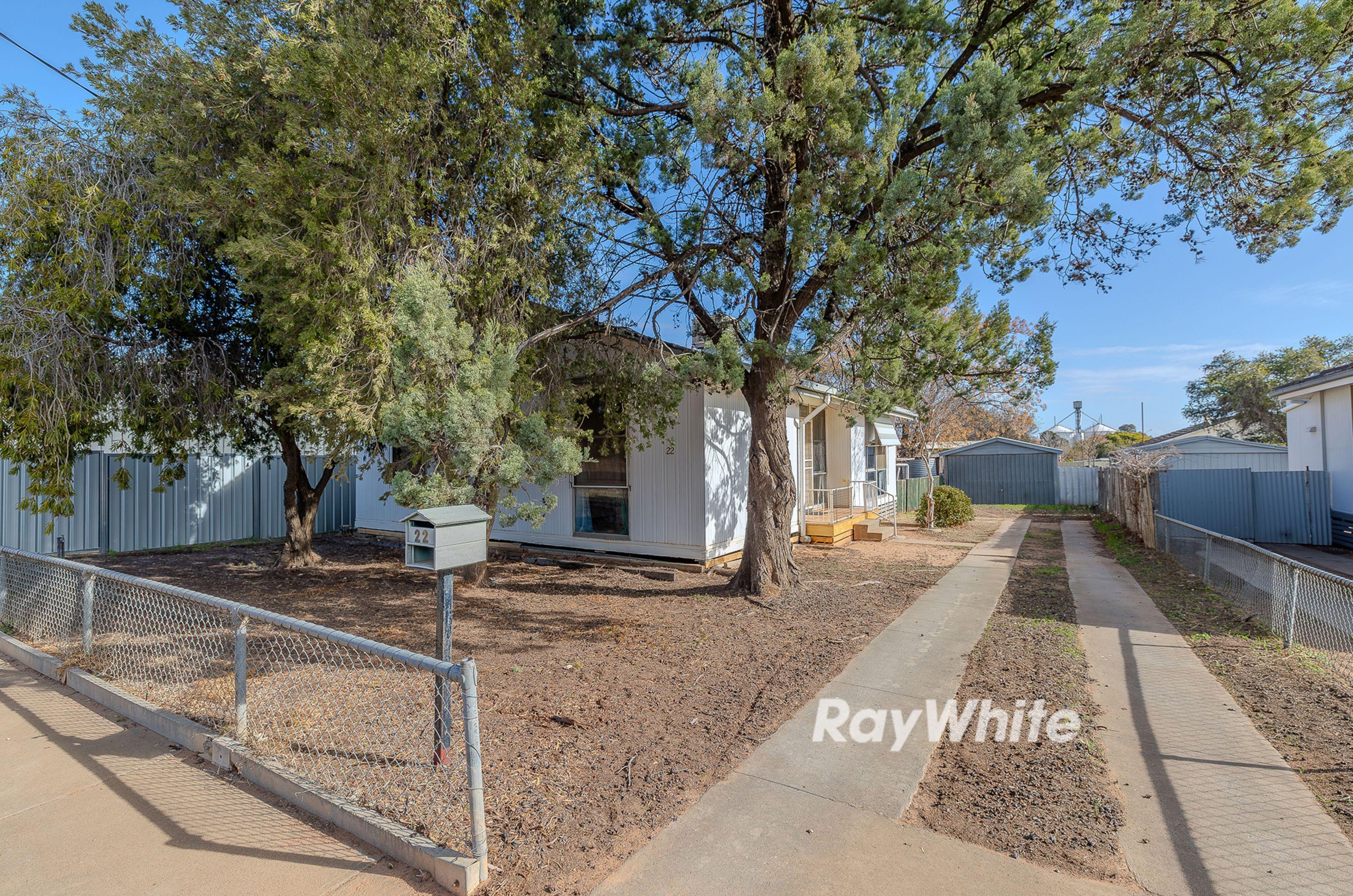 Prop-GPT: House: VIC Ouyen, VIC 3490 Home For Rent