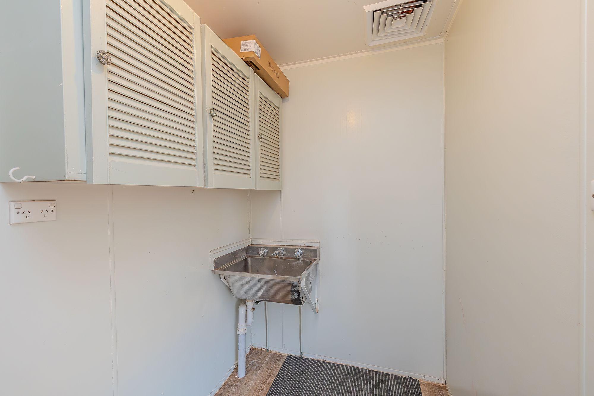 Charming Home for Lease in Ouyen