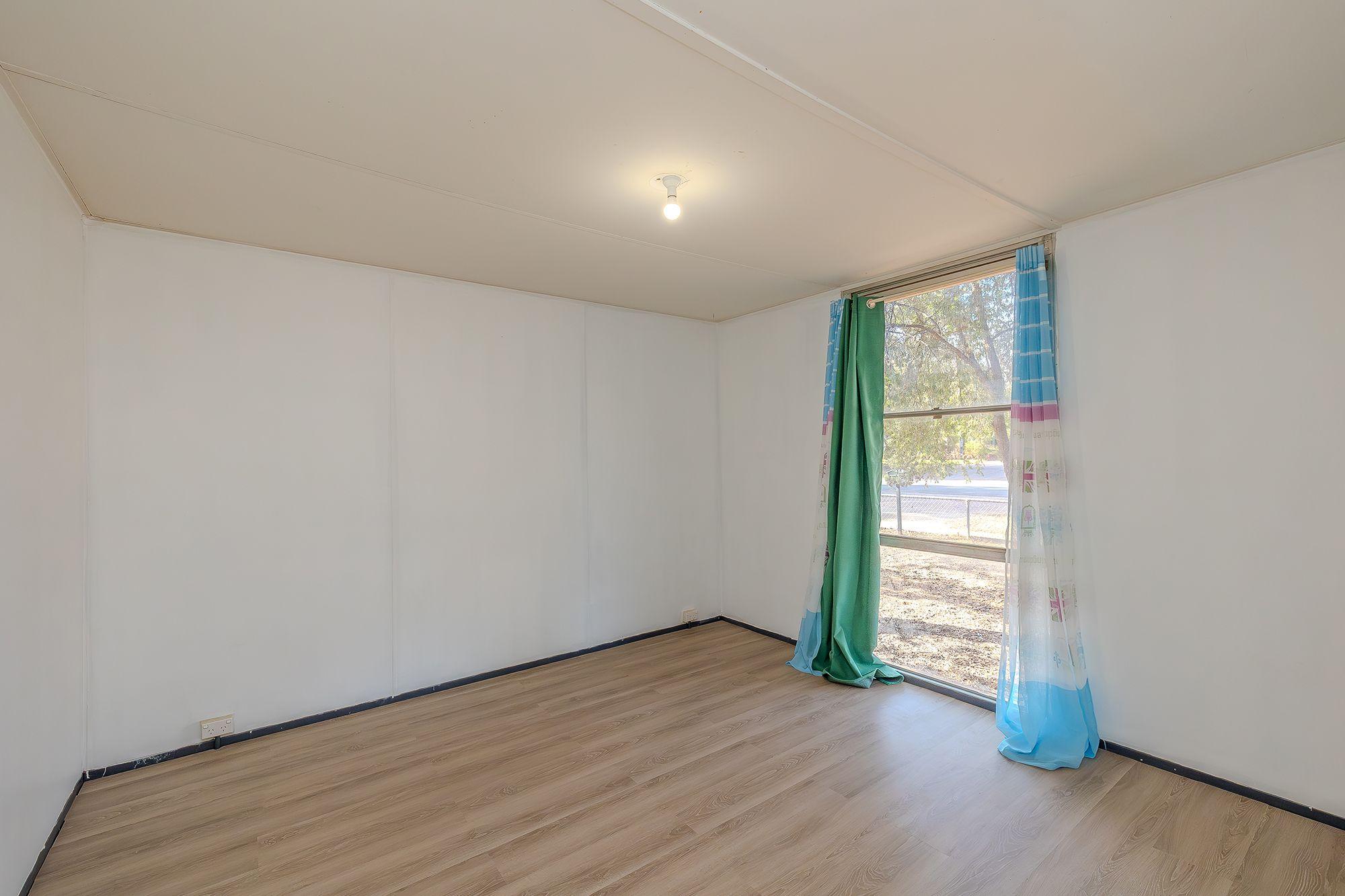 Charming Home for Lease in Ouyen