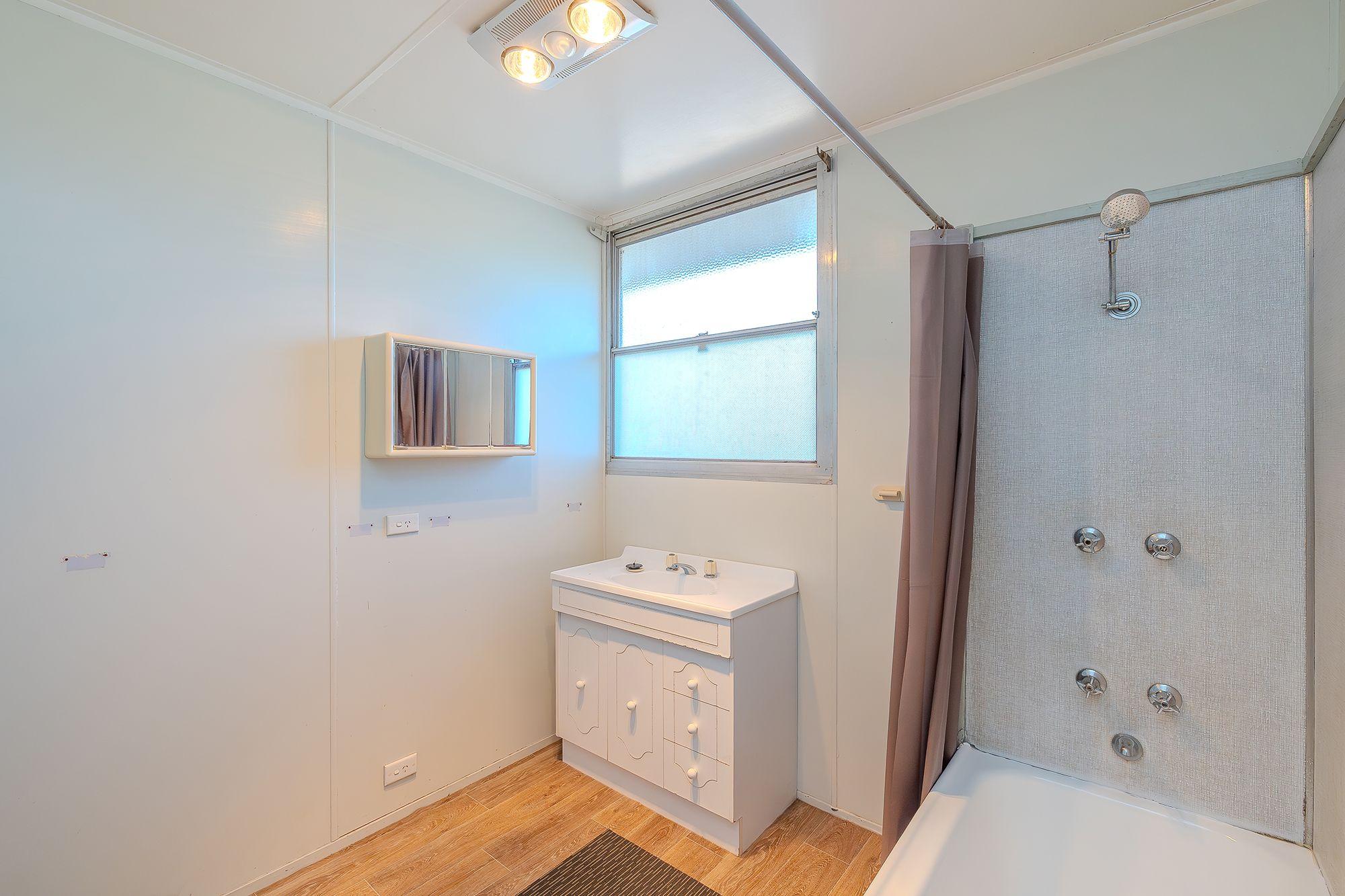 Charming Home for Lease in Ouyen
