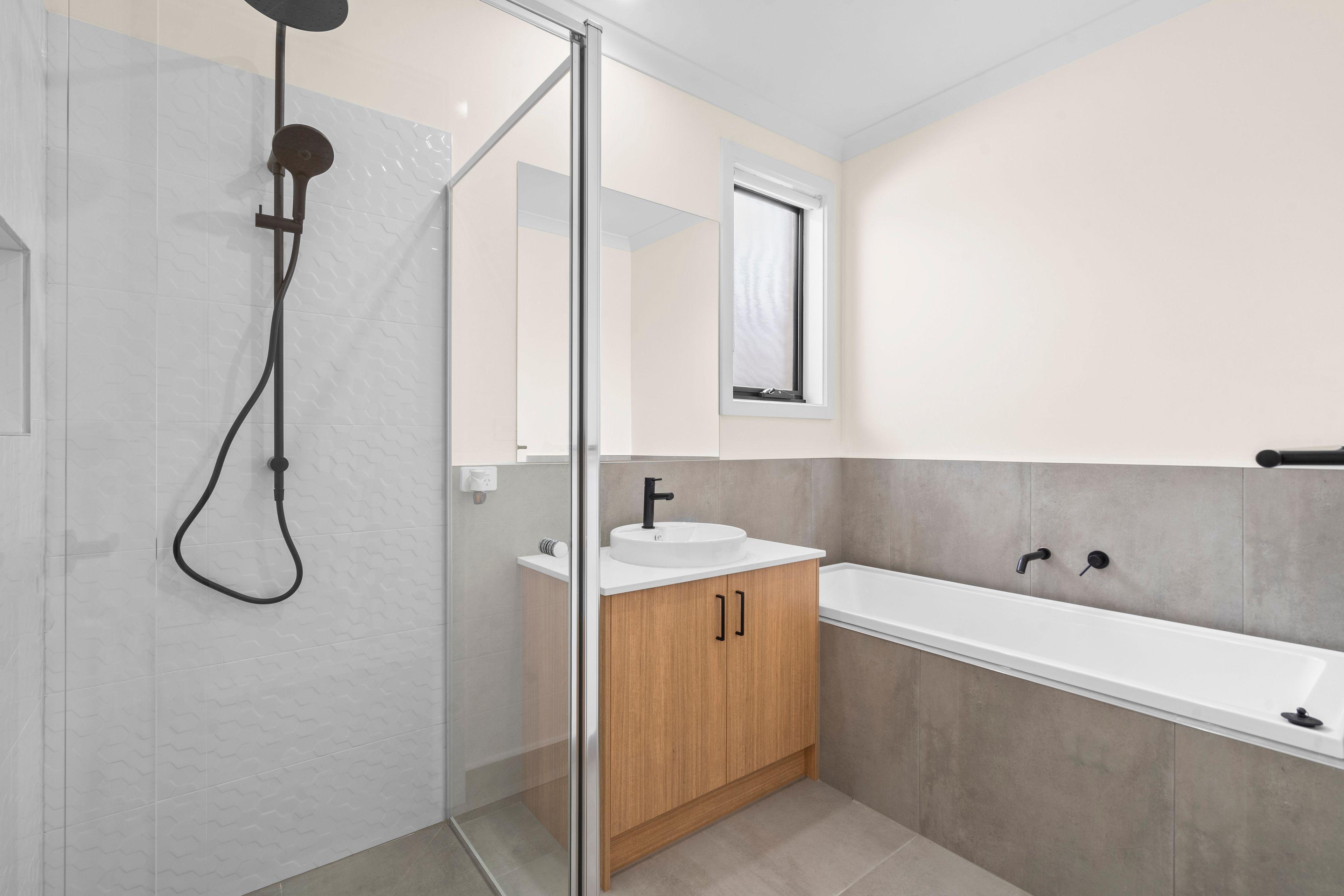 Spacious & Stylish Family Home