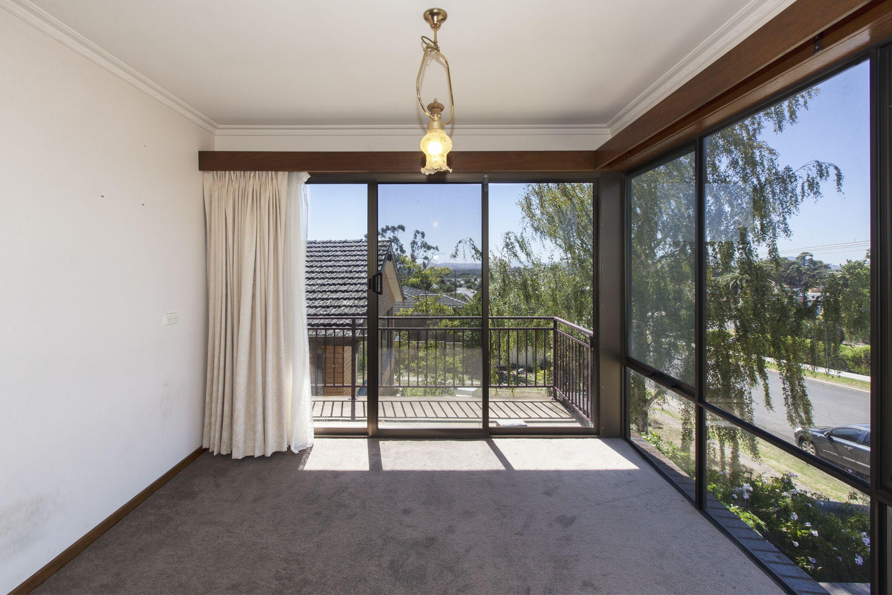 Spacious Four-Bedroom Home with Spectacular Views