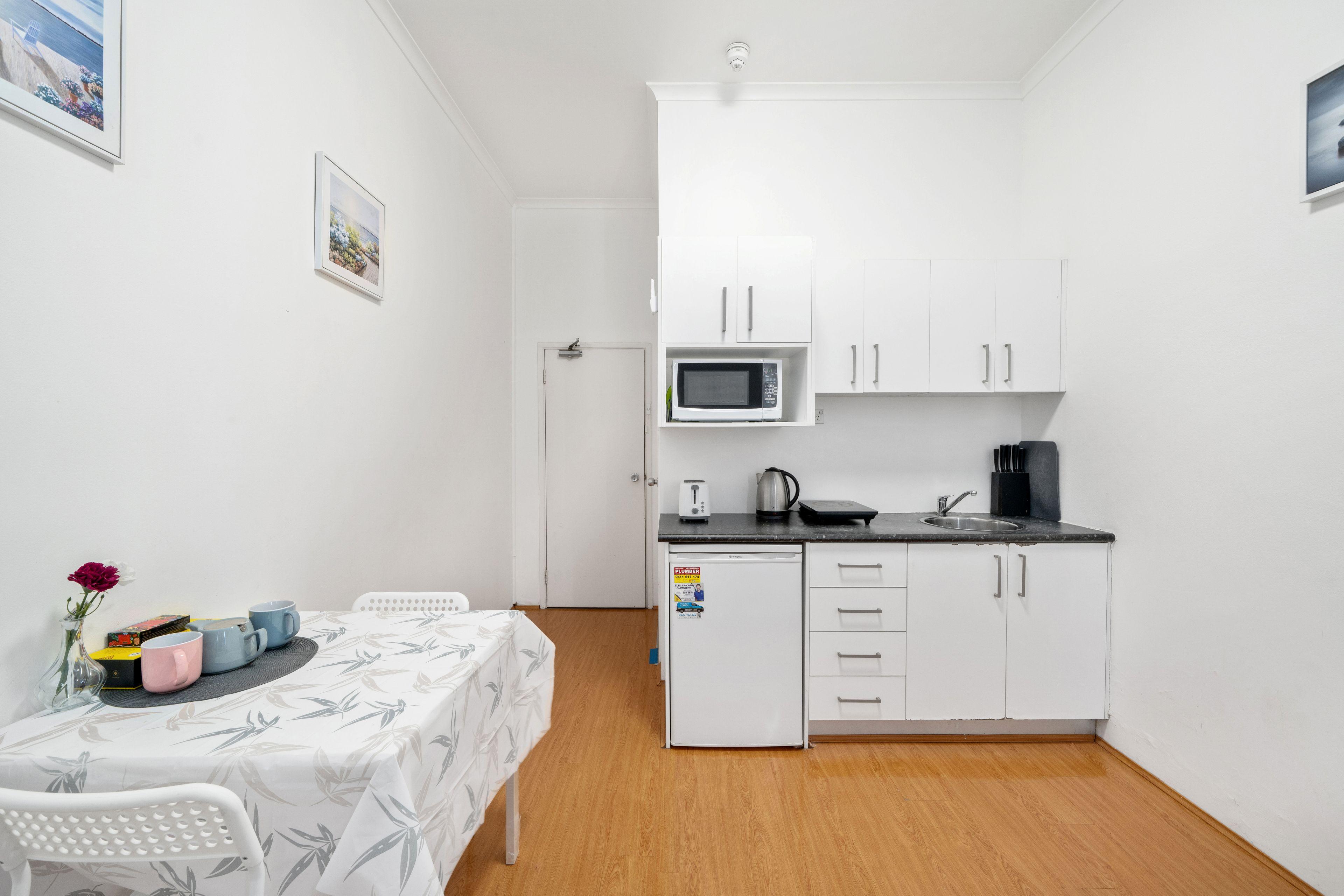 Prop-GPT: Studio: NSW Rozelle, NSW 2039 Home For Rent