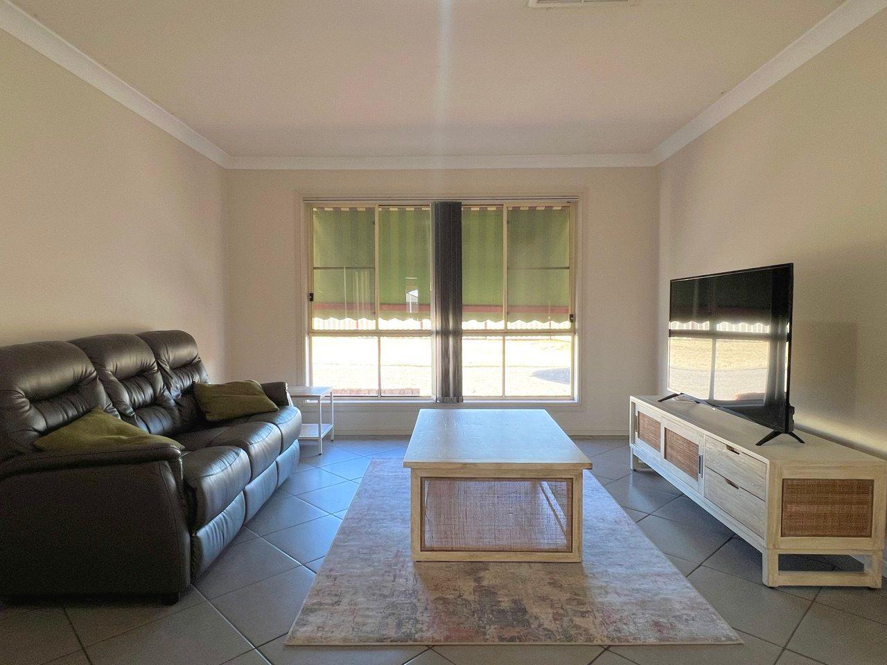 Ray White Real Estate Parkes