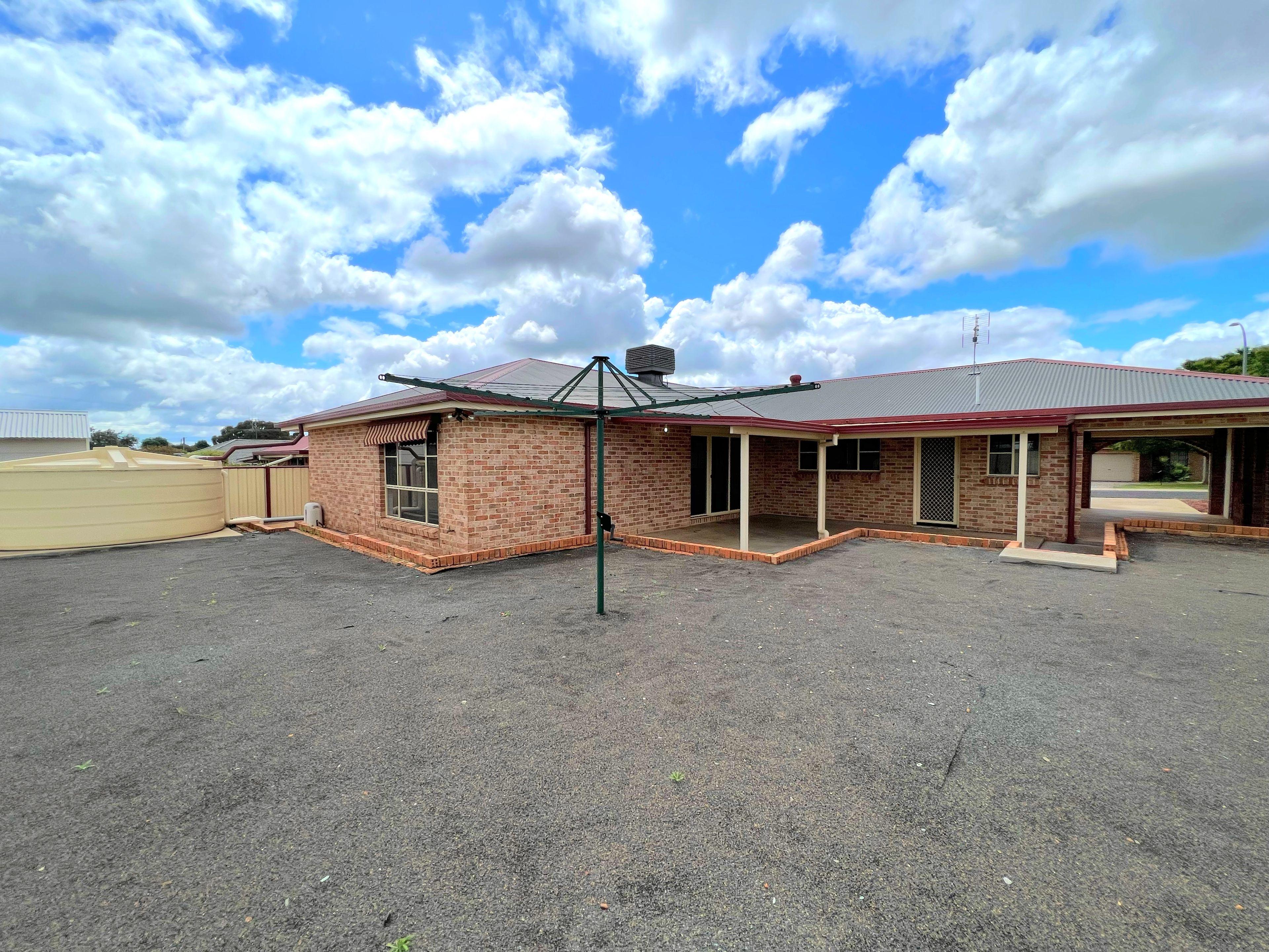 Ray White Real Estate Parkes