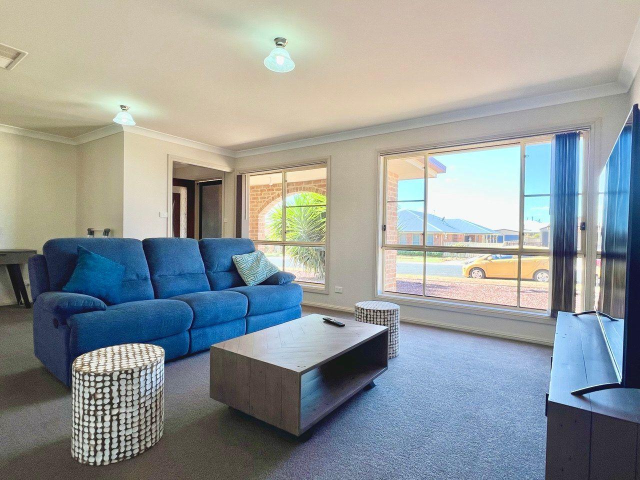 Ray White Real Estate Parkes