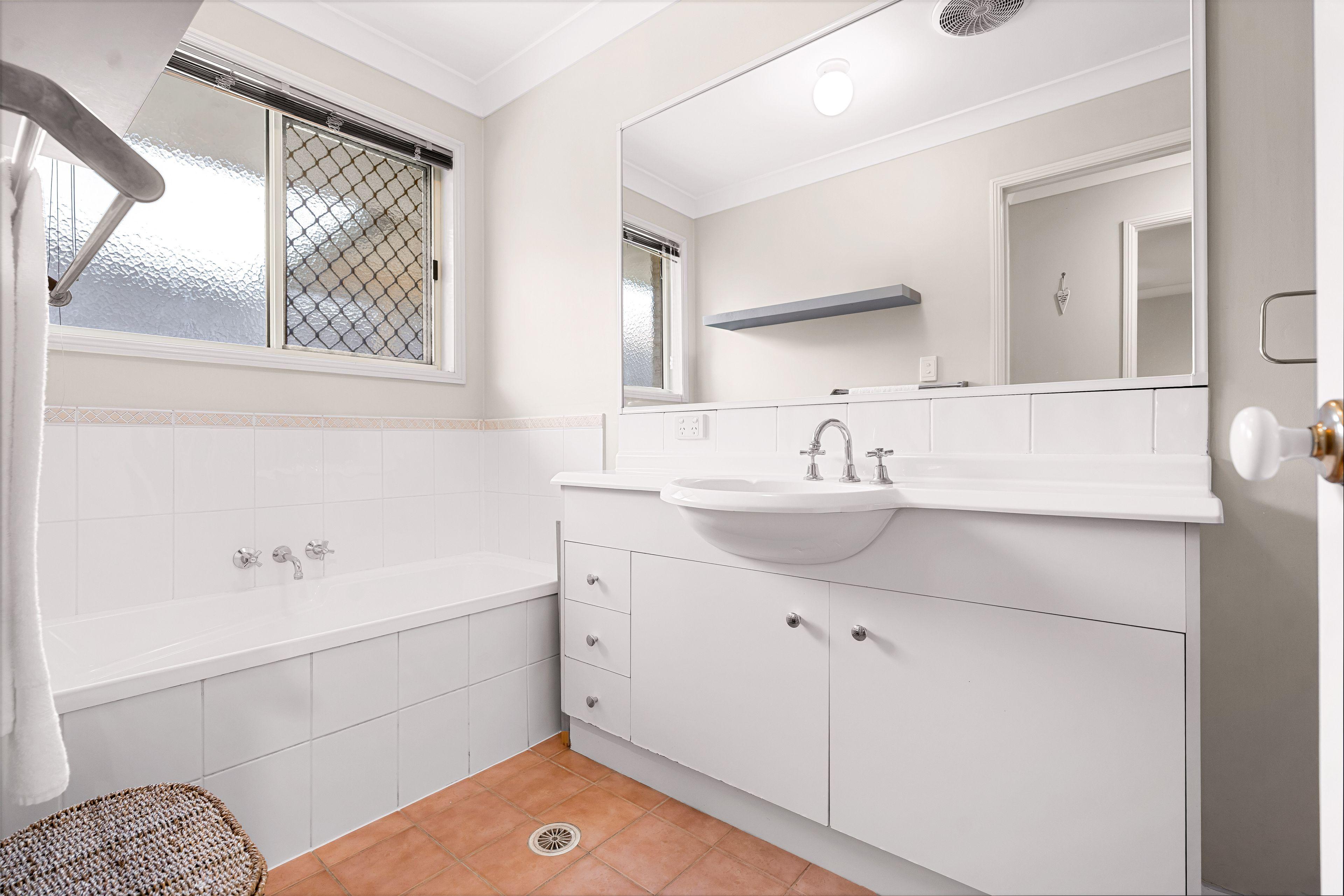 Spacious & Modern Family Living | Prime Wakerley Address