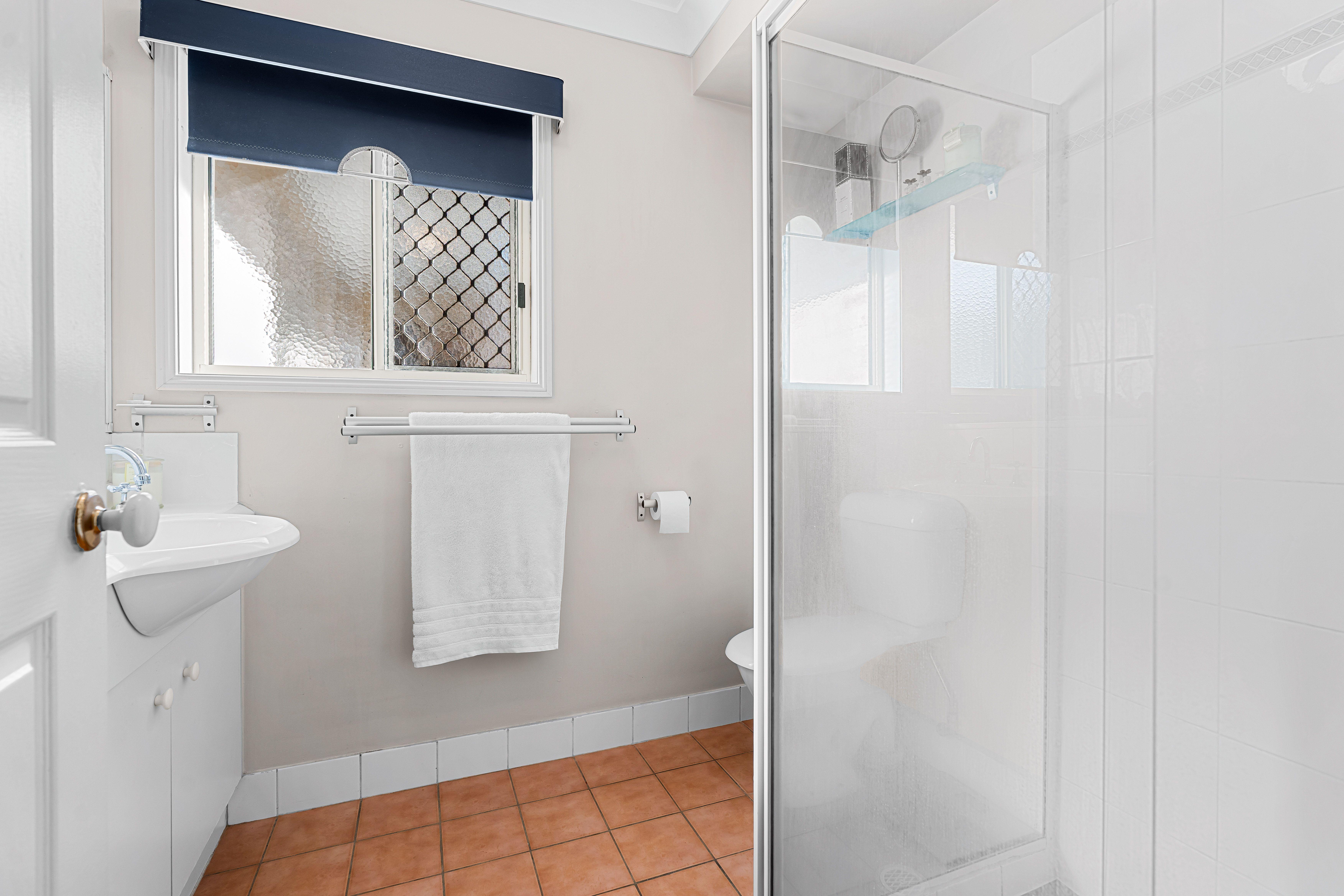 Spacious & Modern Family Living | Prime Wakerley Address