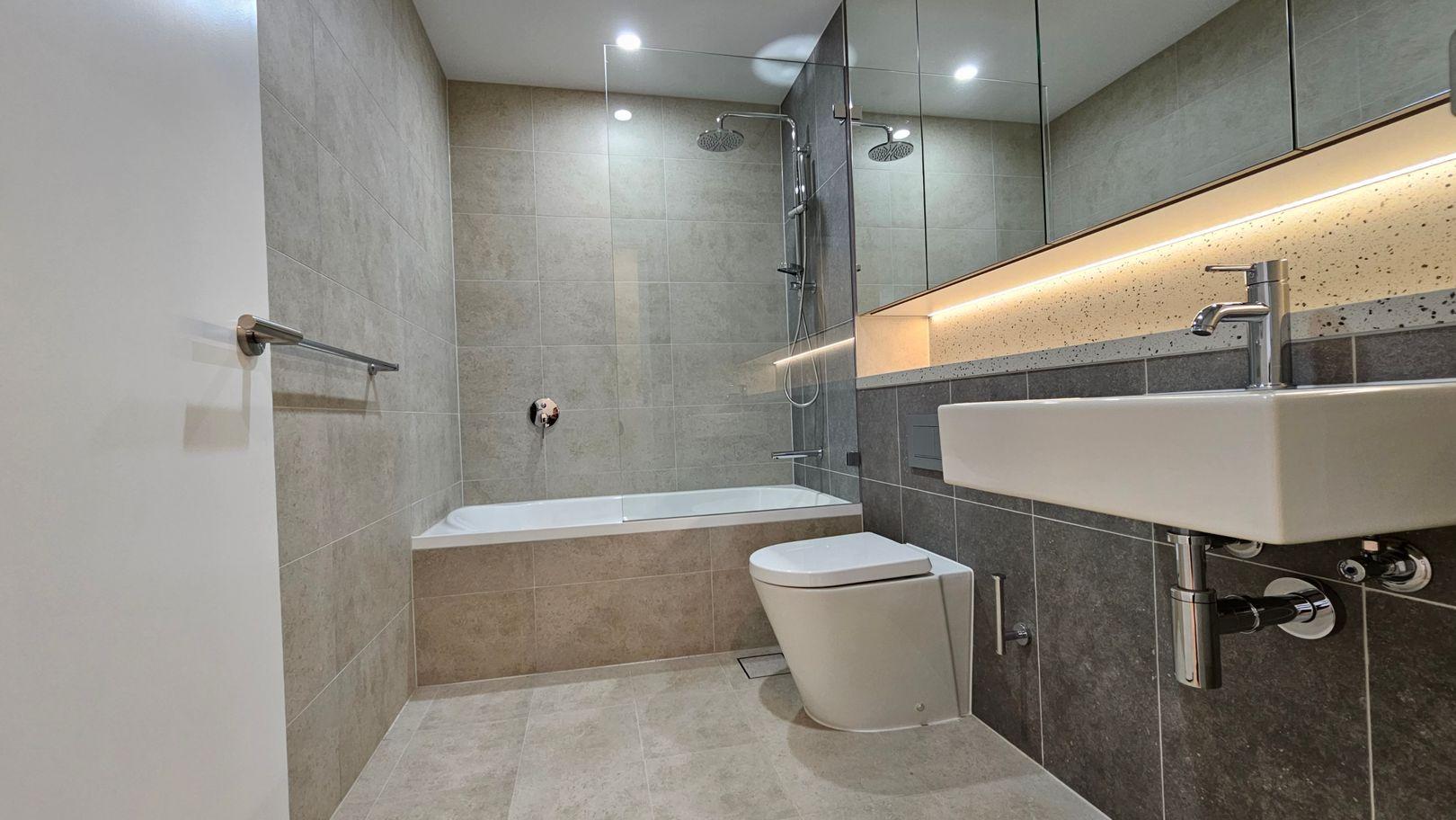 632/32 Civic Way, ROUSE HILL, NSW 2155 - Apartment for Rent - harcourts.net