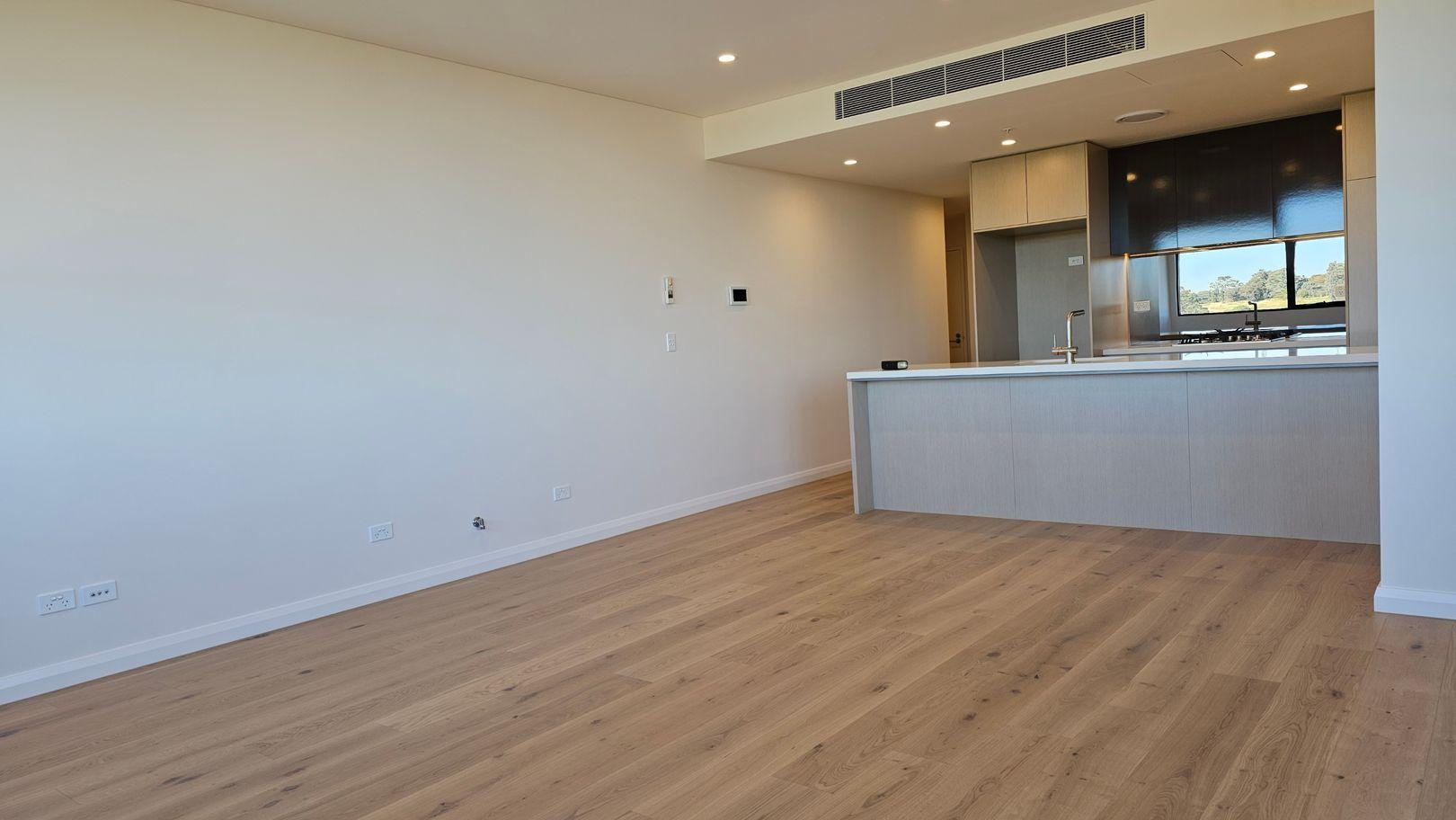 632/32 Civic Way, ROUSE HILL, NSW 2155 - Apartment for Rent - harcourts.net