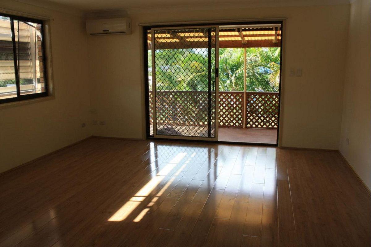 1/18 Caroline Avenue, Southport, QLD 4215 - Duplex / Semi - Detached for Rent - harcourts.net