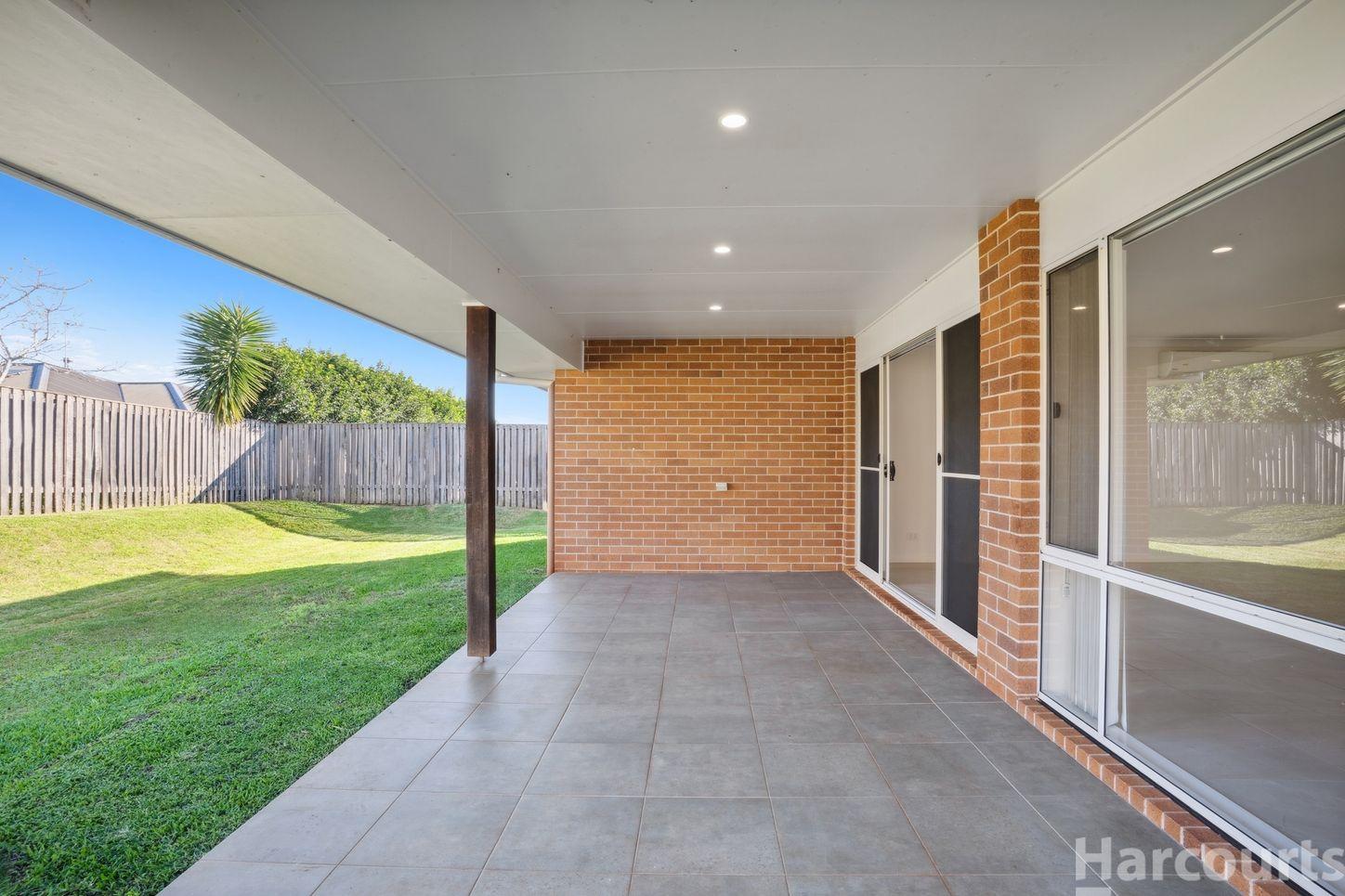 33 Salmean Circuit, Port Macquarie, NSW 2444 - House for Rent - harcourts.net