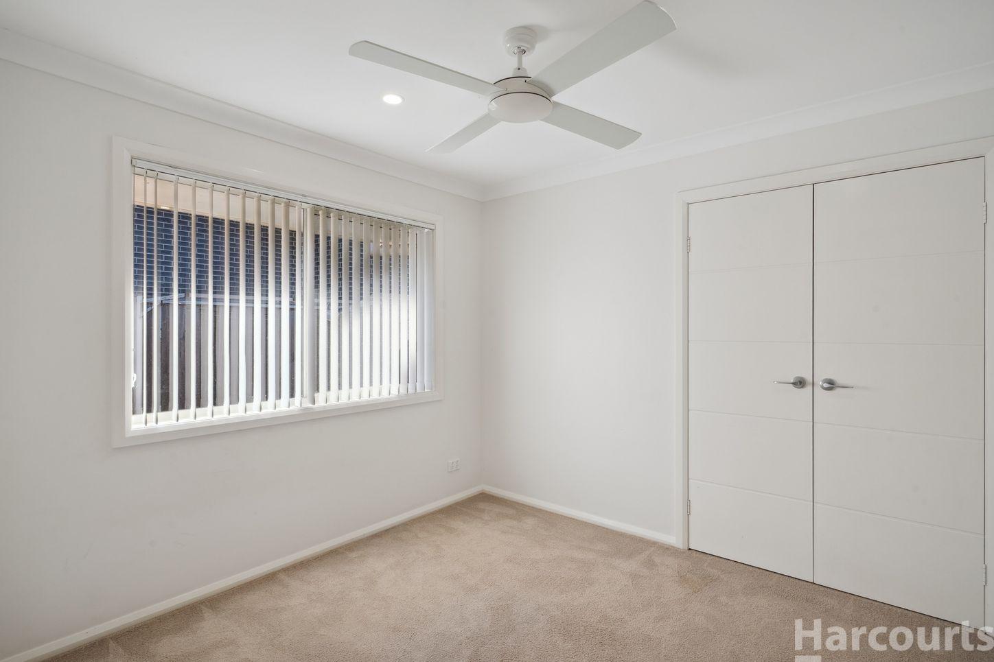 33 Salmean Circuit, Port Macquarie, NSW 2444 - House for Rent - harcourts.net