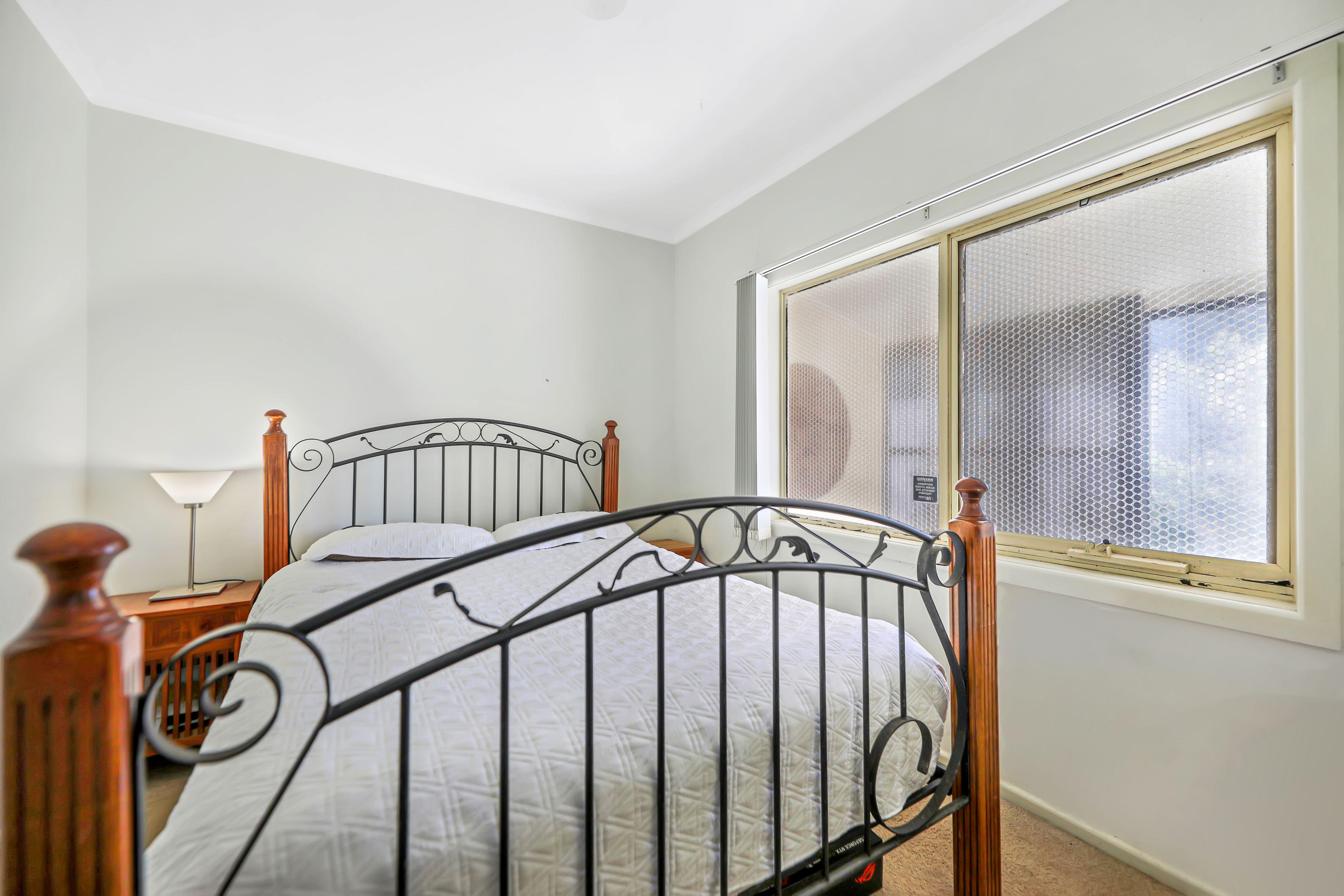 Lifestyle Acreage with Space to Dream