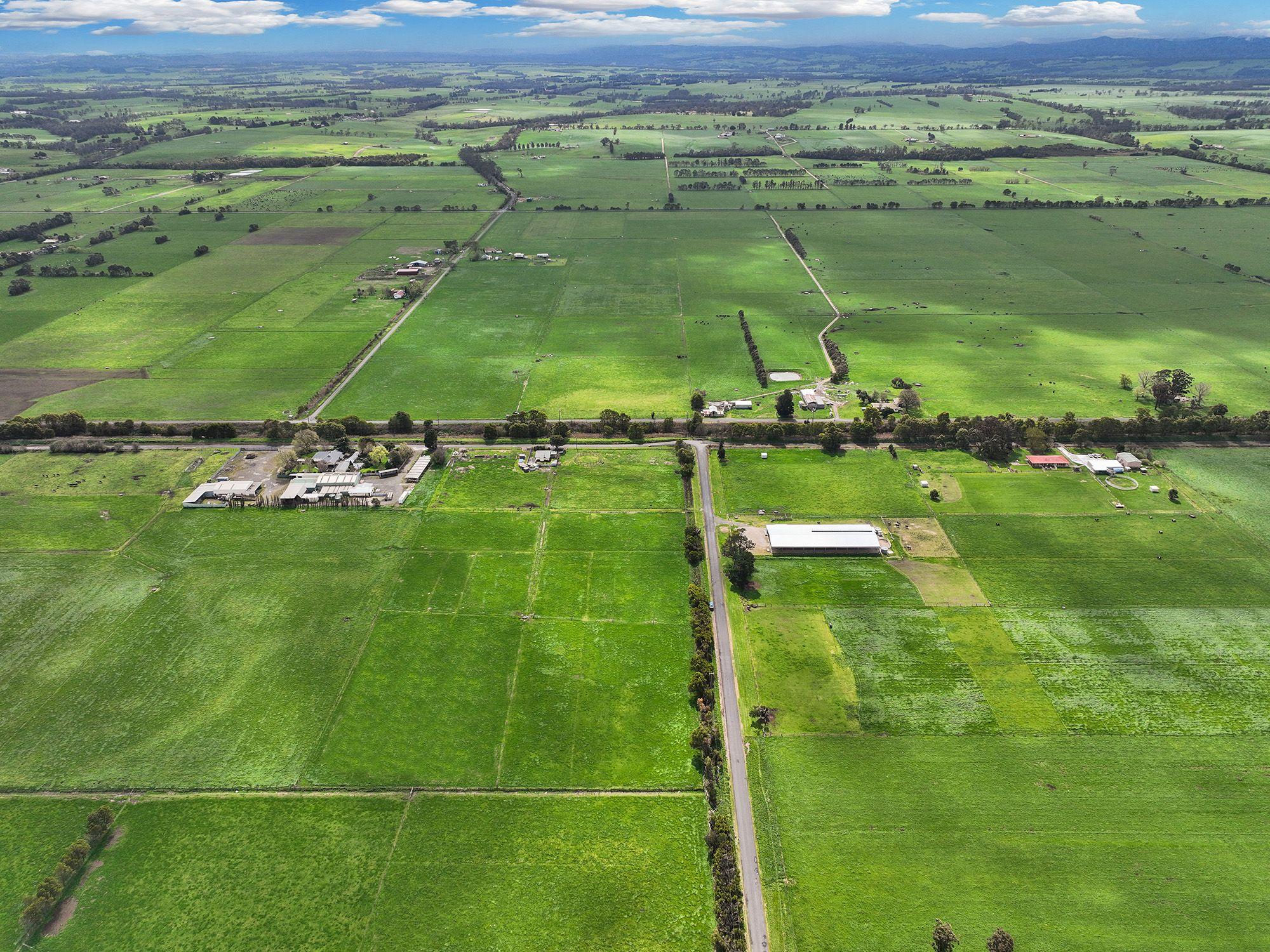 Lifestyle Acreage with Space to Dream