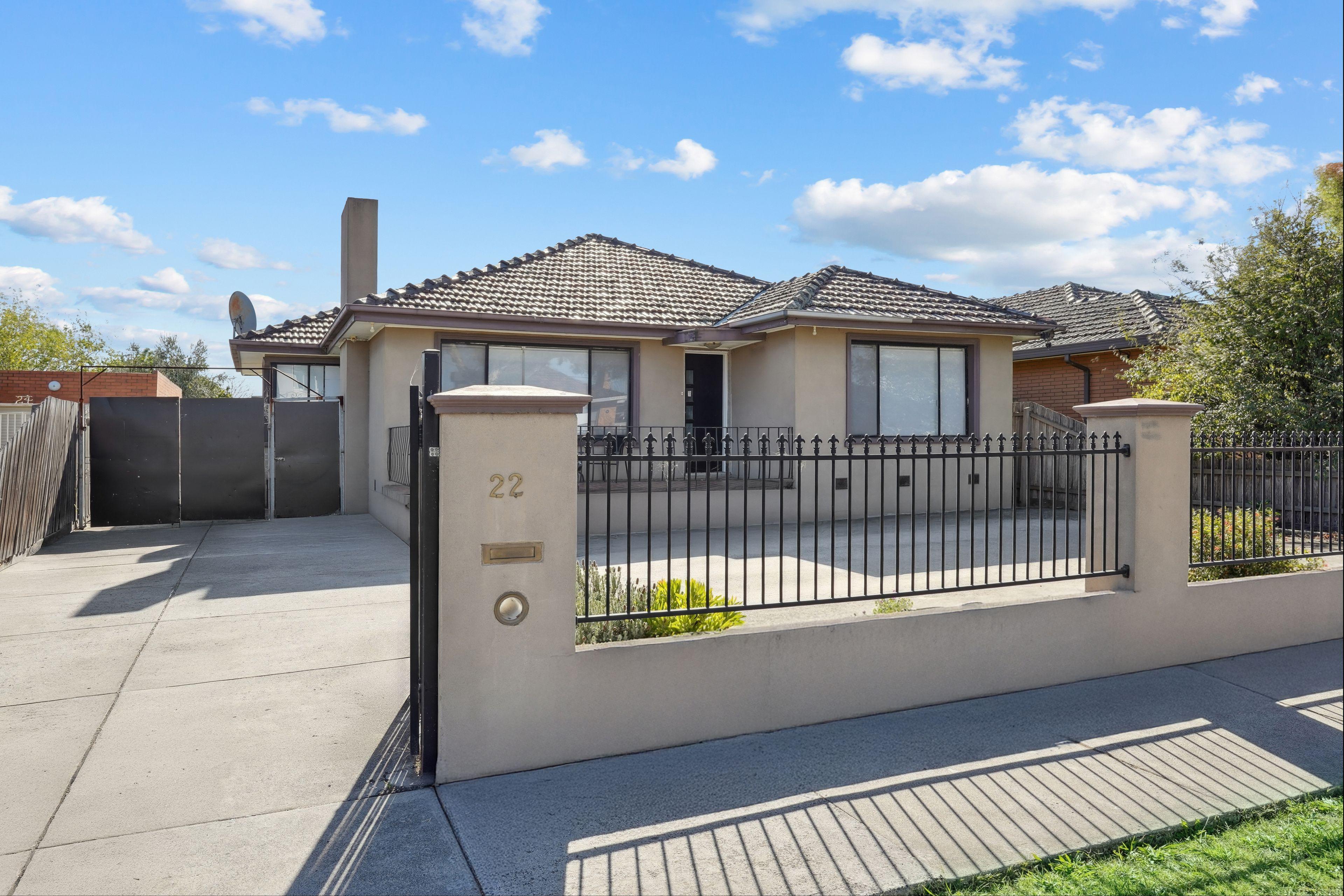 Prop-GPT: House: VIC Thomastown, VIC 3074 Home For Rent