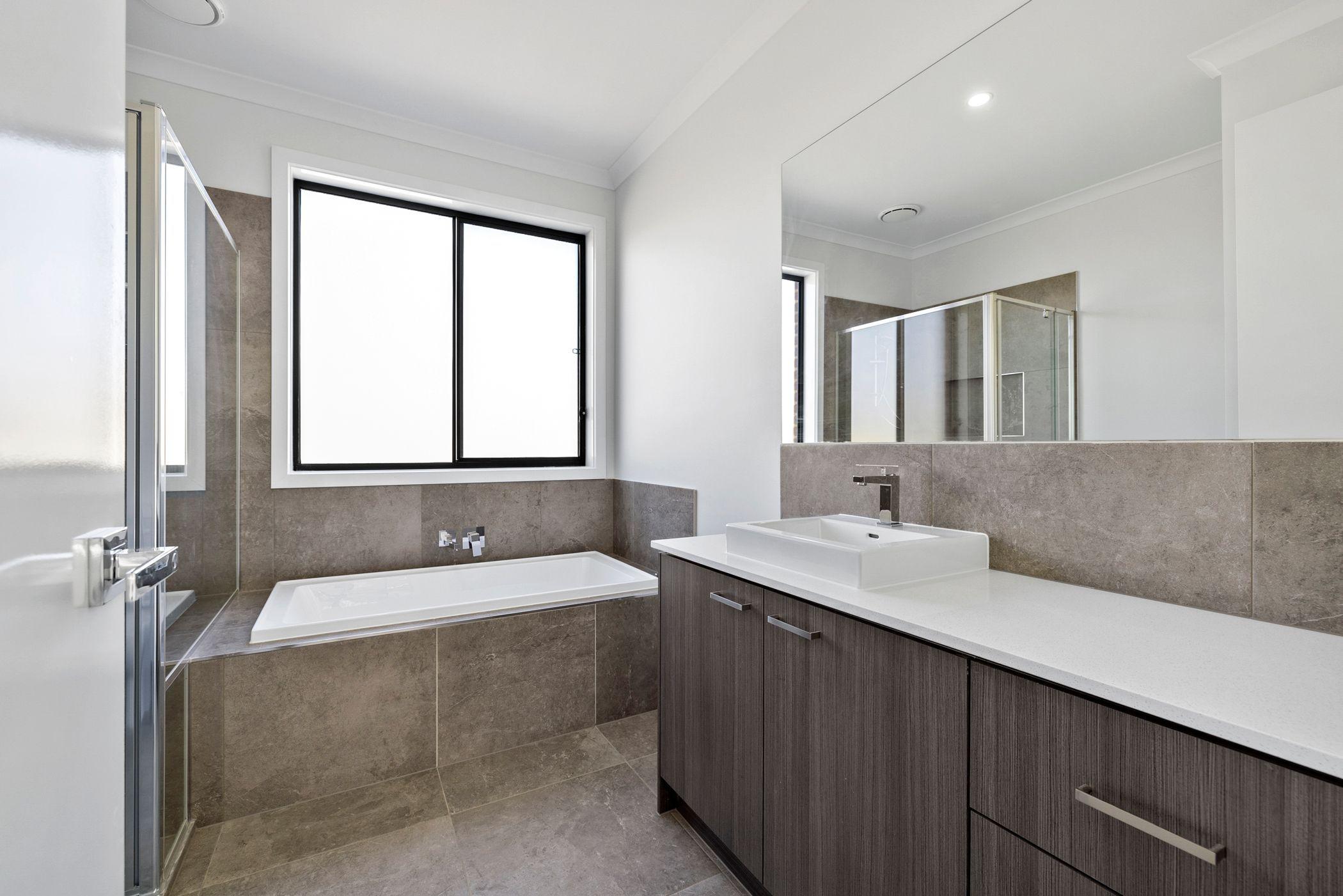 Exceptional Home for Rent: Discover Serenity at 7 Grassy Street, Winter Valley