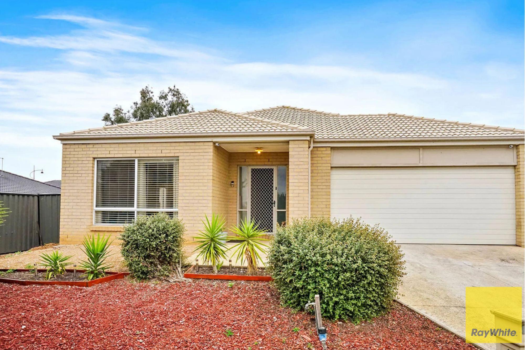 Prop-GPT: House: VIC Tarneit, VIC 3029 Home For Rent