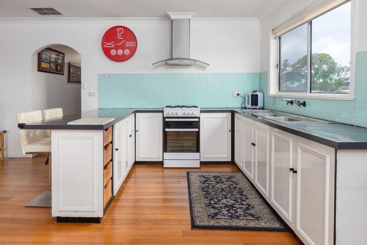 Classic Peninsula Beachouse