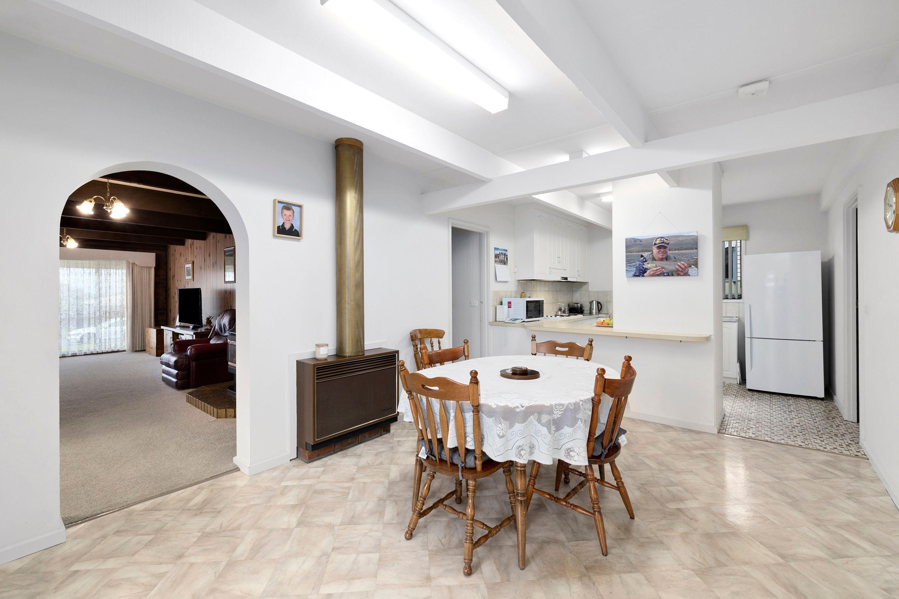 Stylish Living with Low-Maintenance Appeal