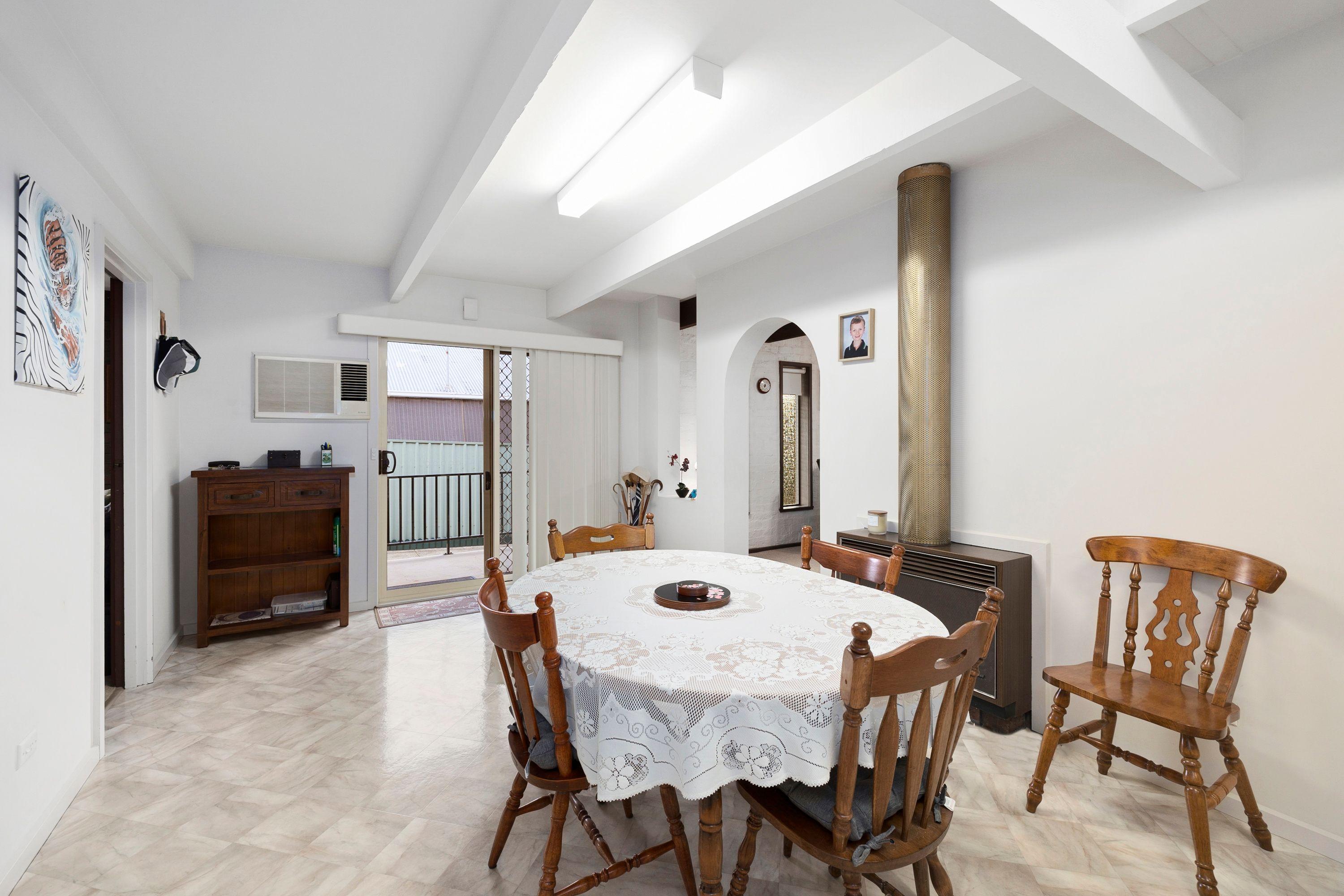 Stylish Living with Low-Maintenance Appeal
