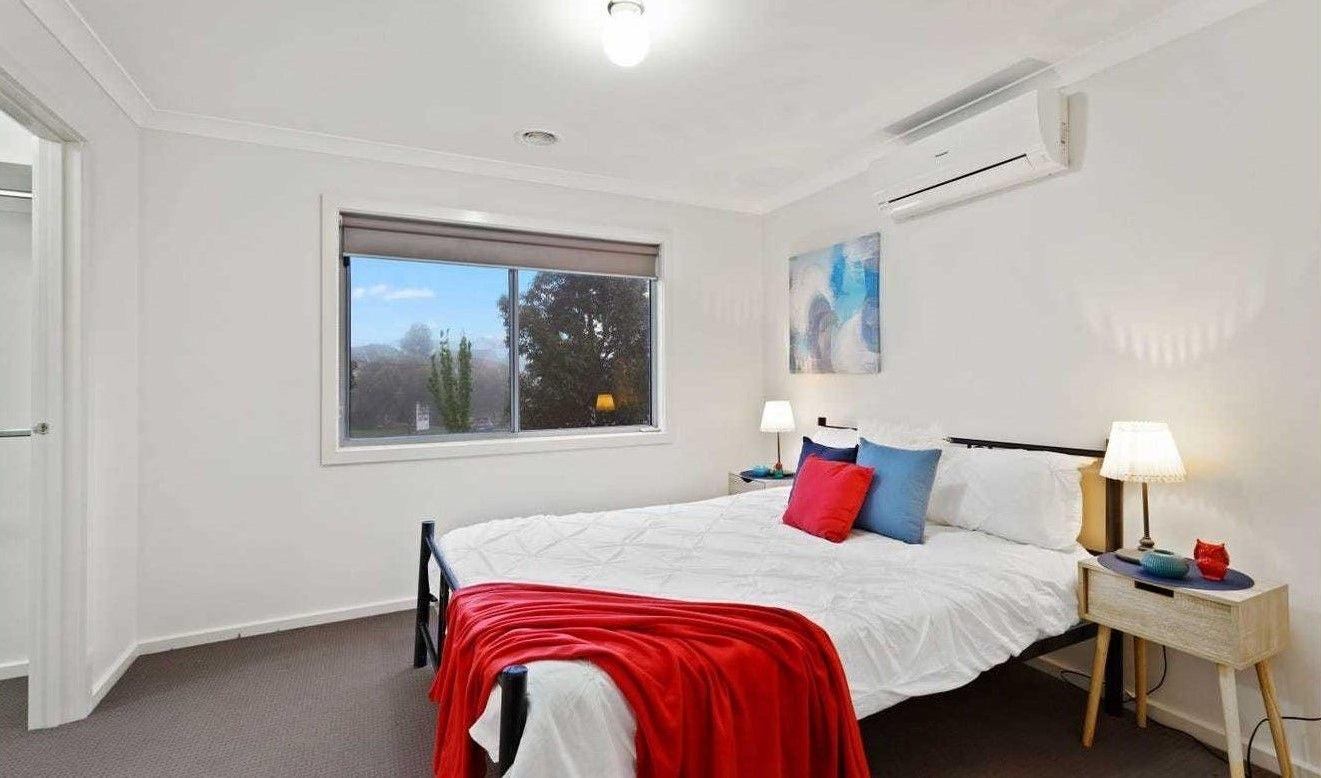 Modern 3-Bedroom Home in Highlands Estate