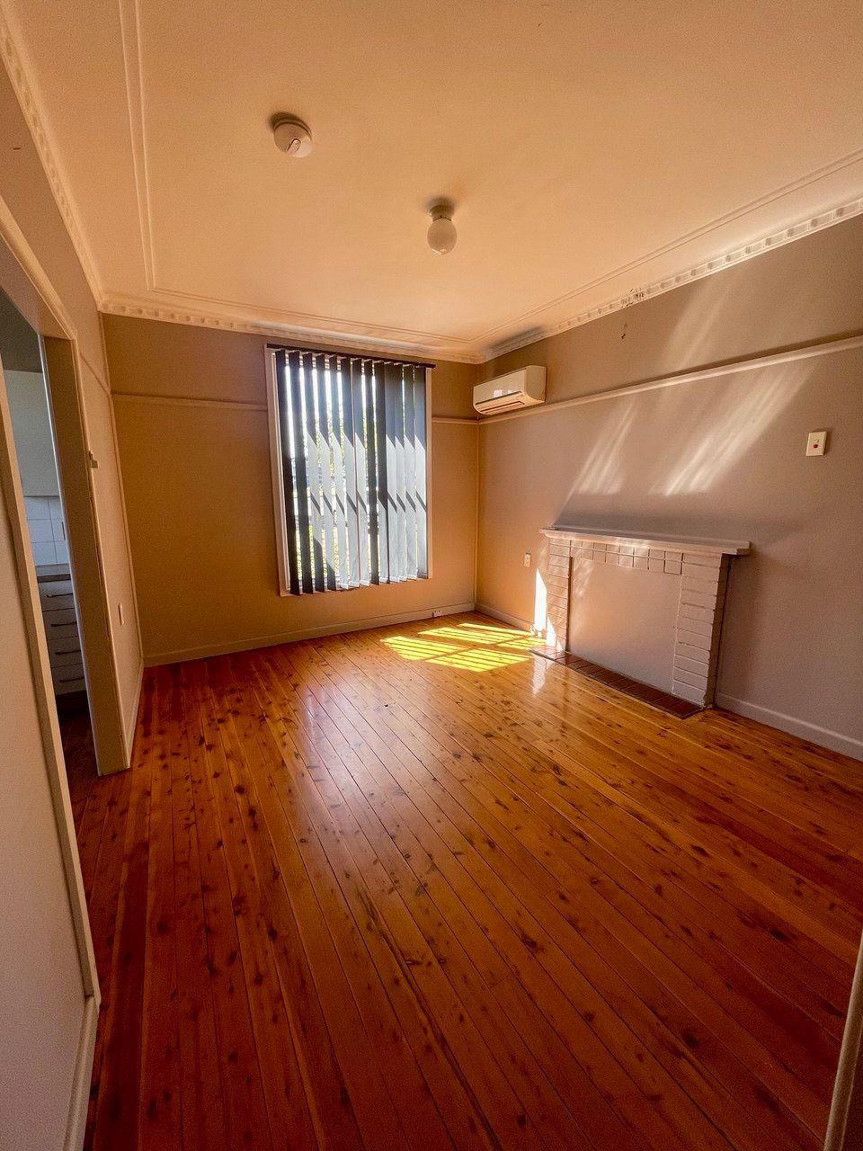 Ray White Forbes - 68511411