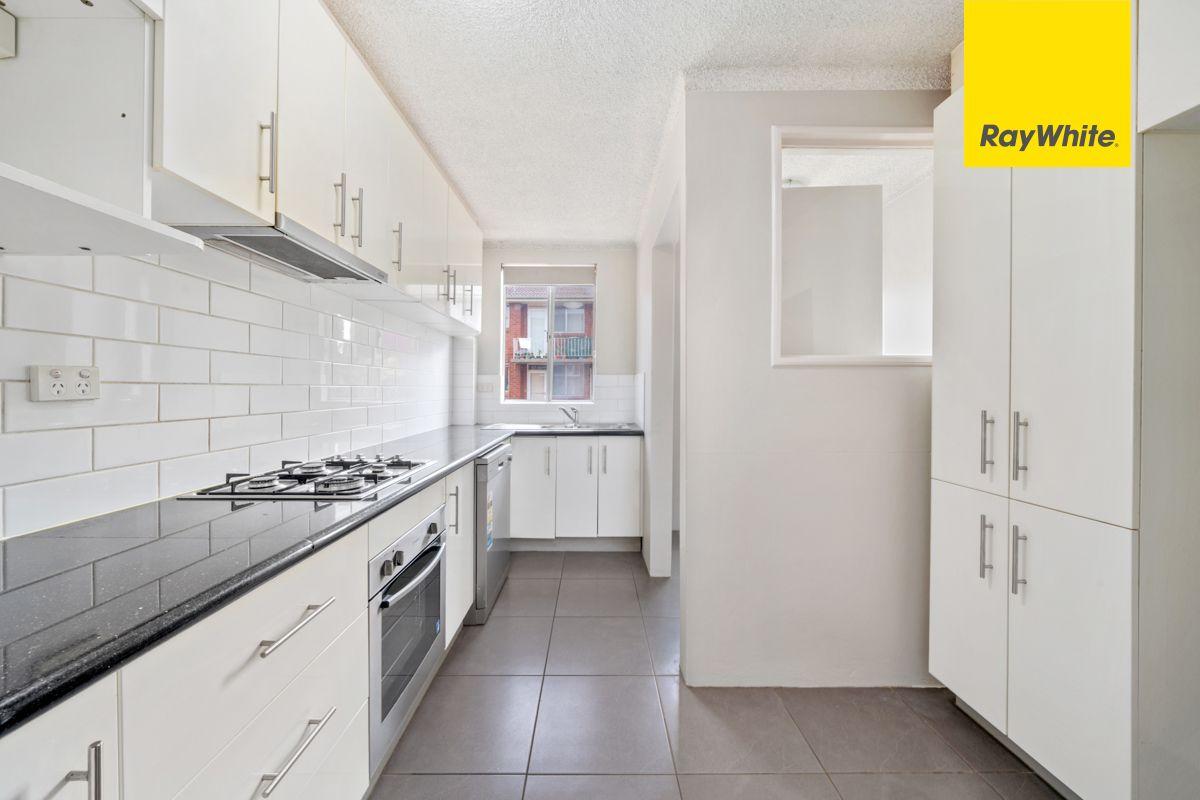 Fresh Interior | Convenient Location