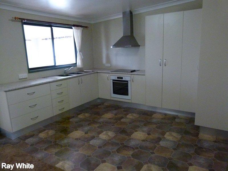 Ray White Real Estate Forbes - 68511411