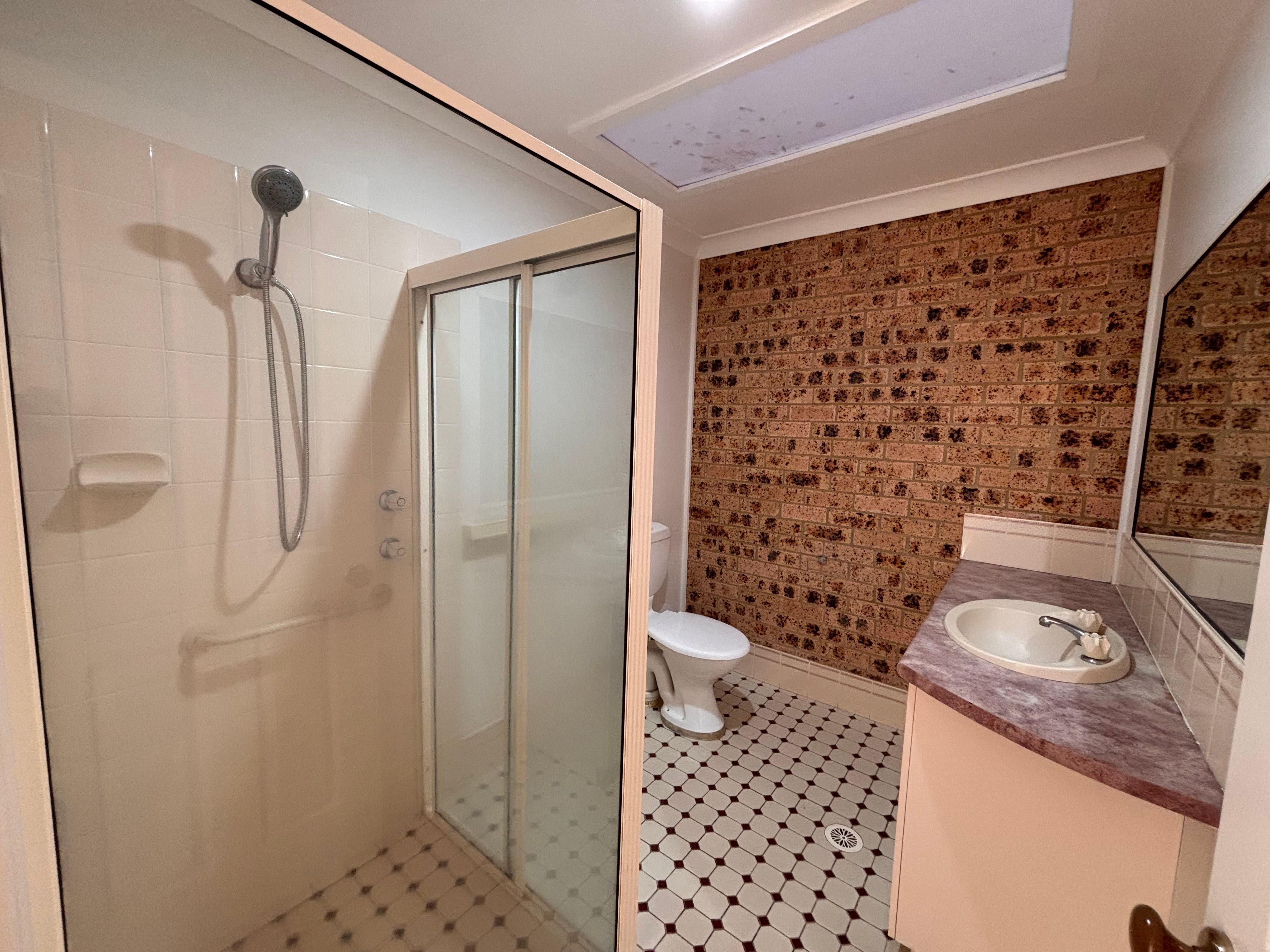 Comfortable Carisbrooke